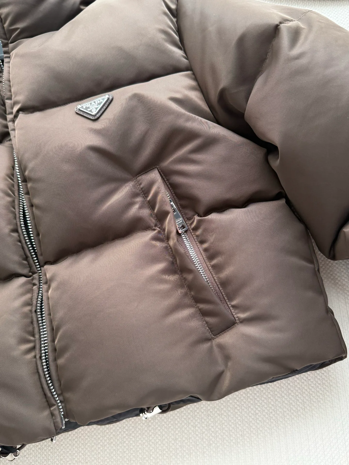 Куртки И Пуховики Женские Prada 19468150