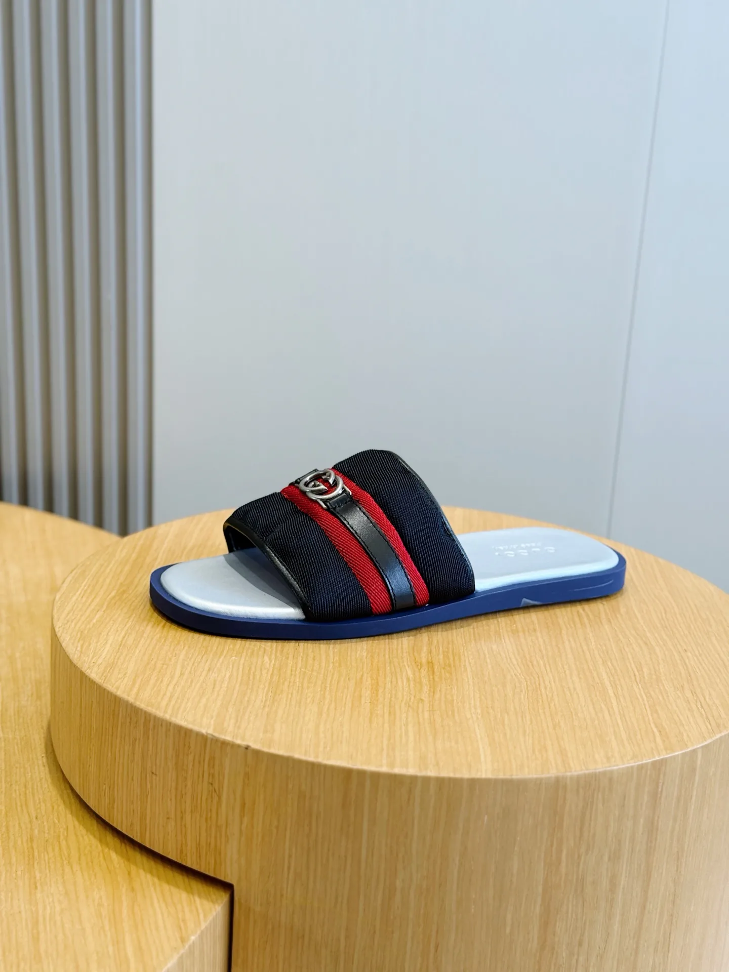 Шлепанцы Мужские Gucci 17349627