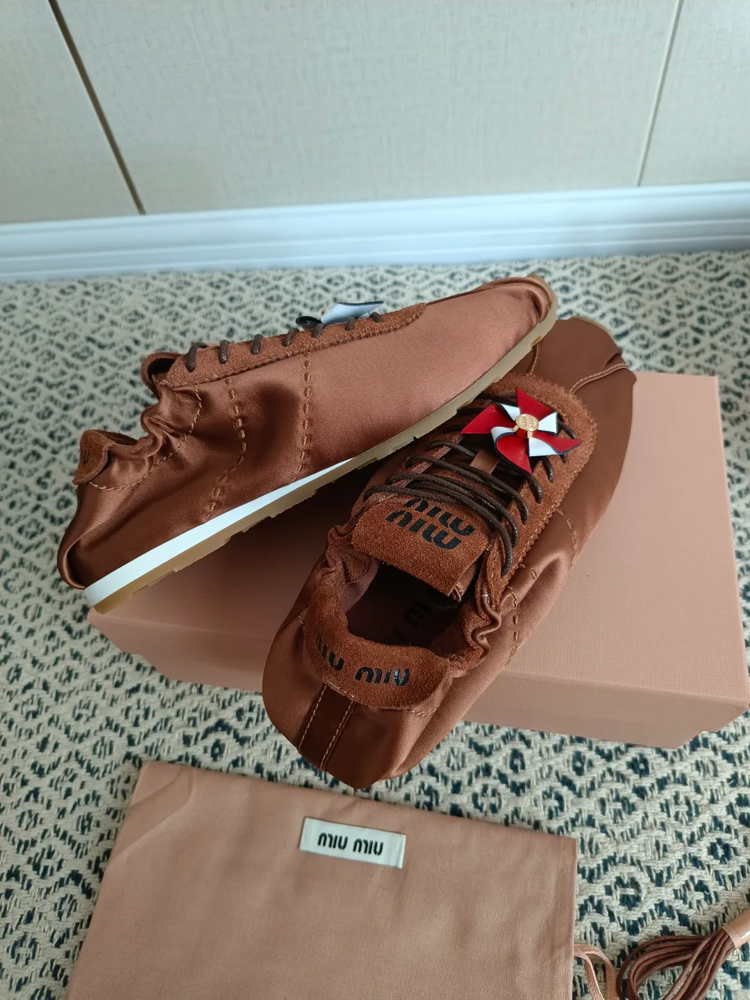 Кроссовки Женские Miu Miu 5075613