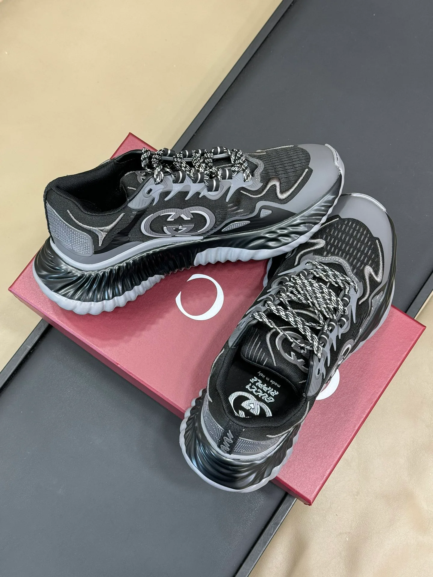 Кроссовки Женские Gucci 2967