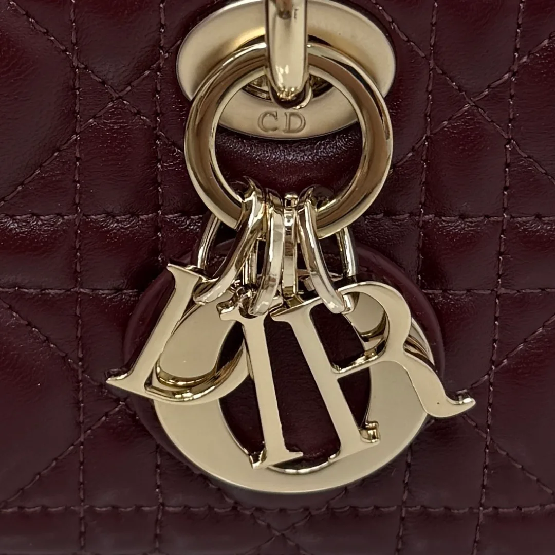 Классические Сумки Женские Christian Dior 17601430