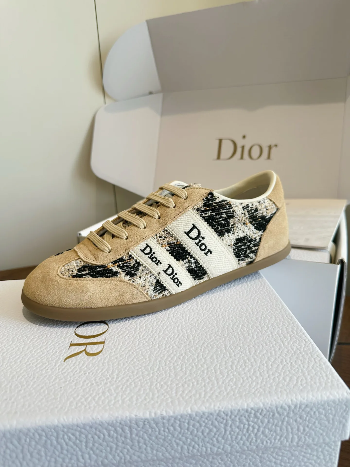 Кроссовки Женские Christian Dior 18443945