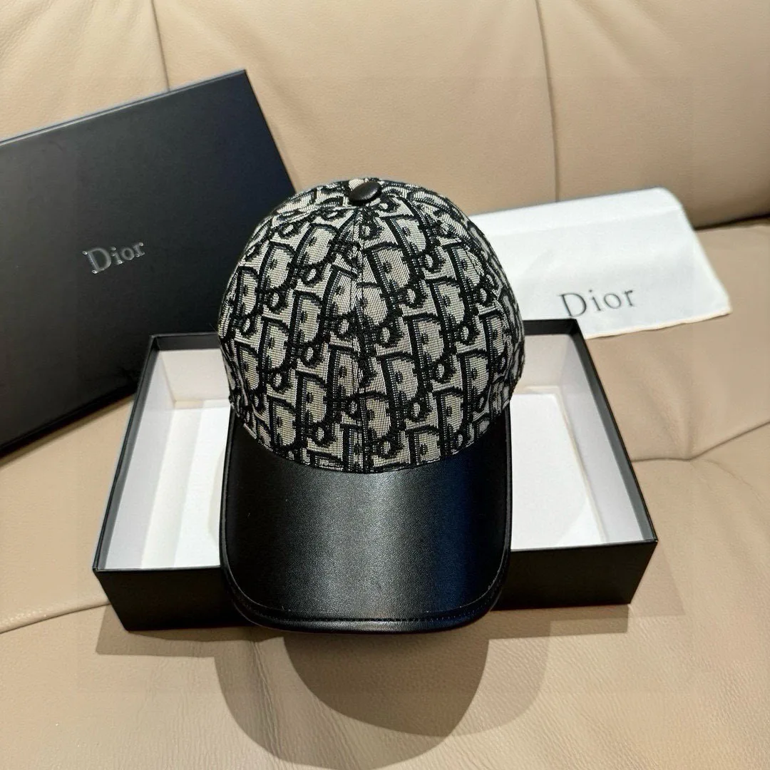 Головные Уборы Christian Dior 11529631