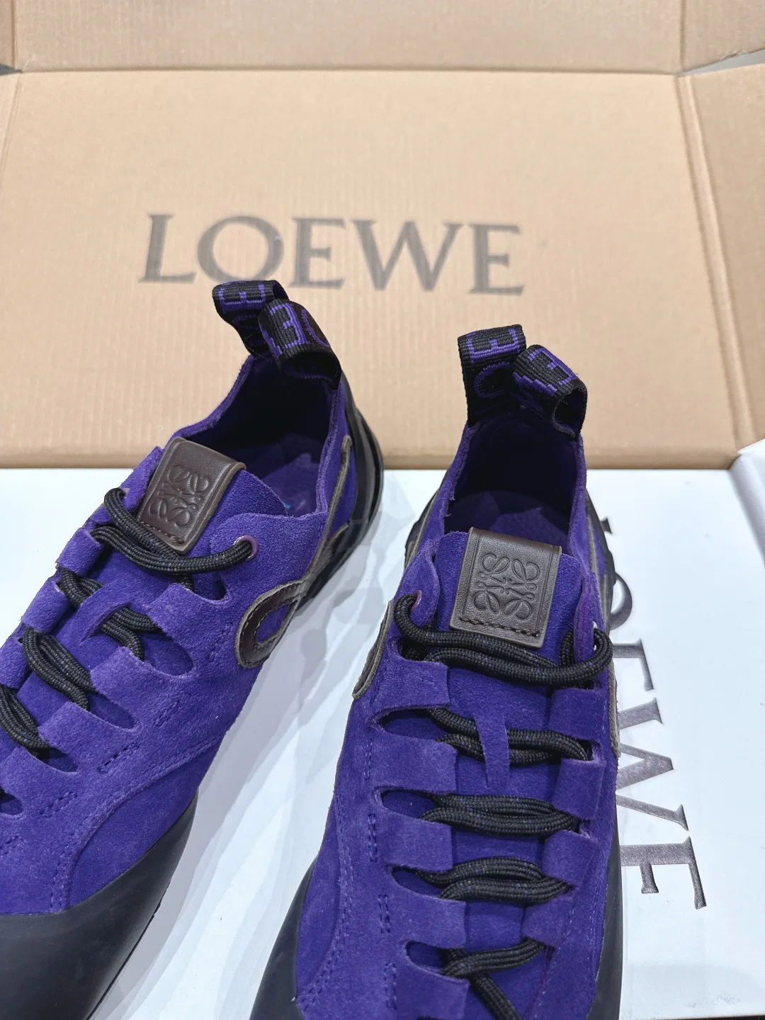 Кроссовки Женские Loewe 11709159