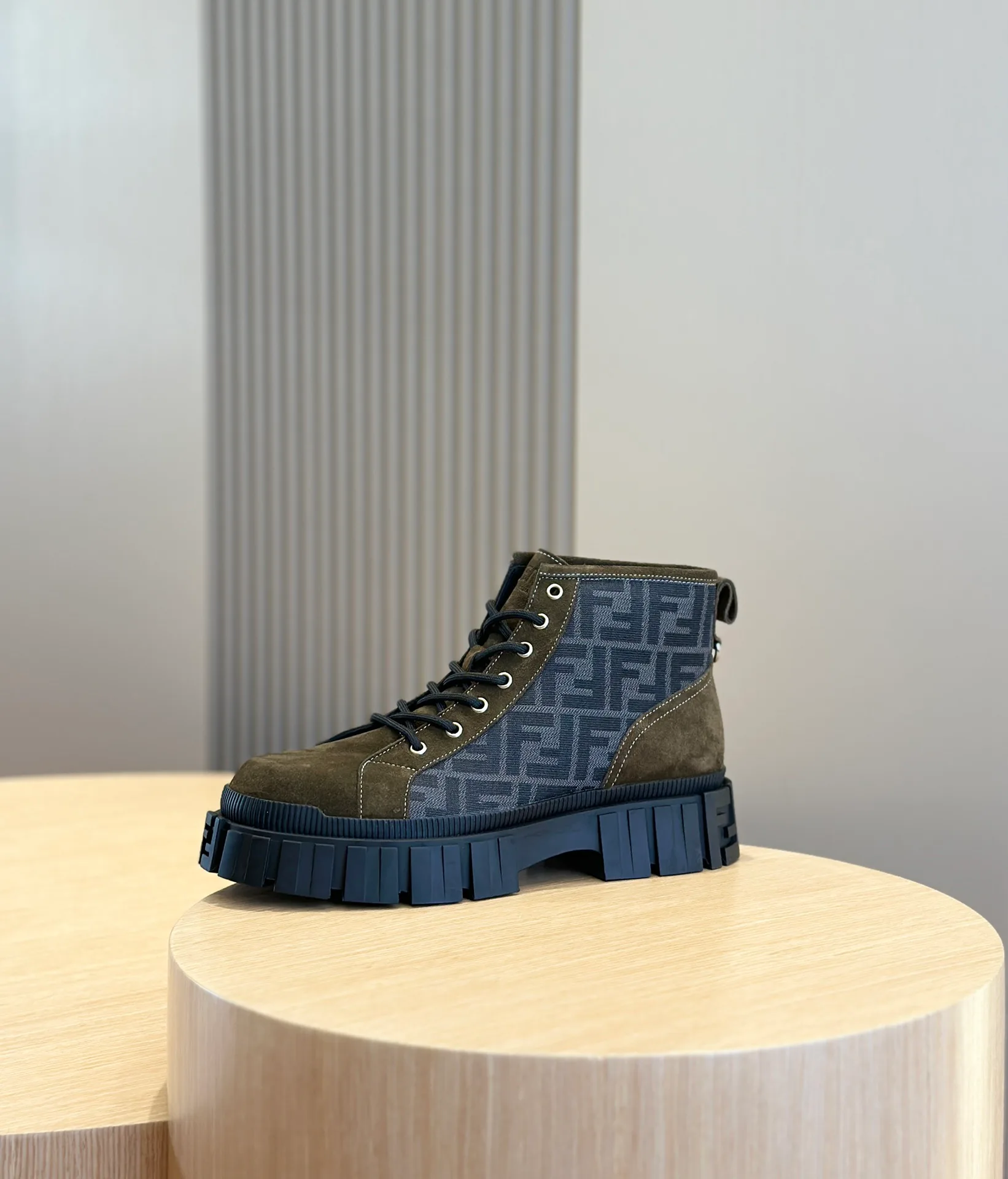 Ботинки Женские Fendi 200823