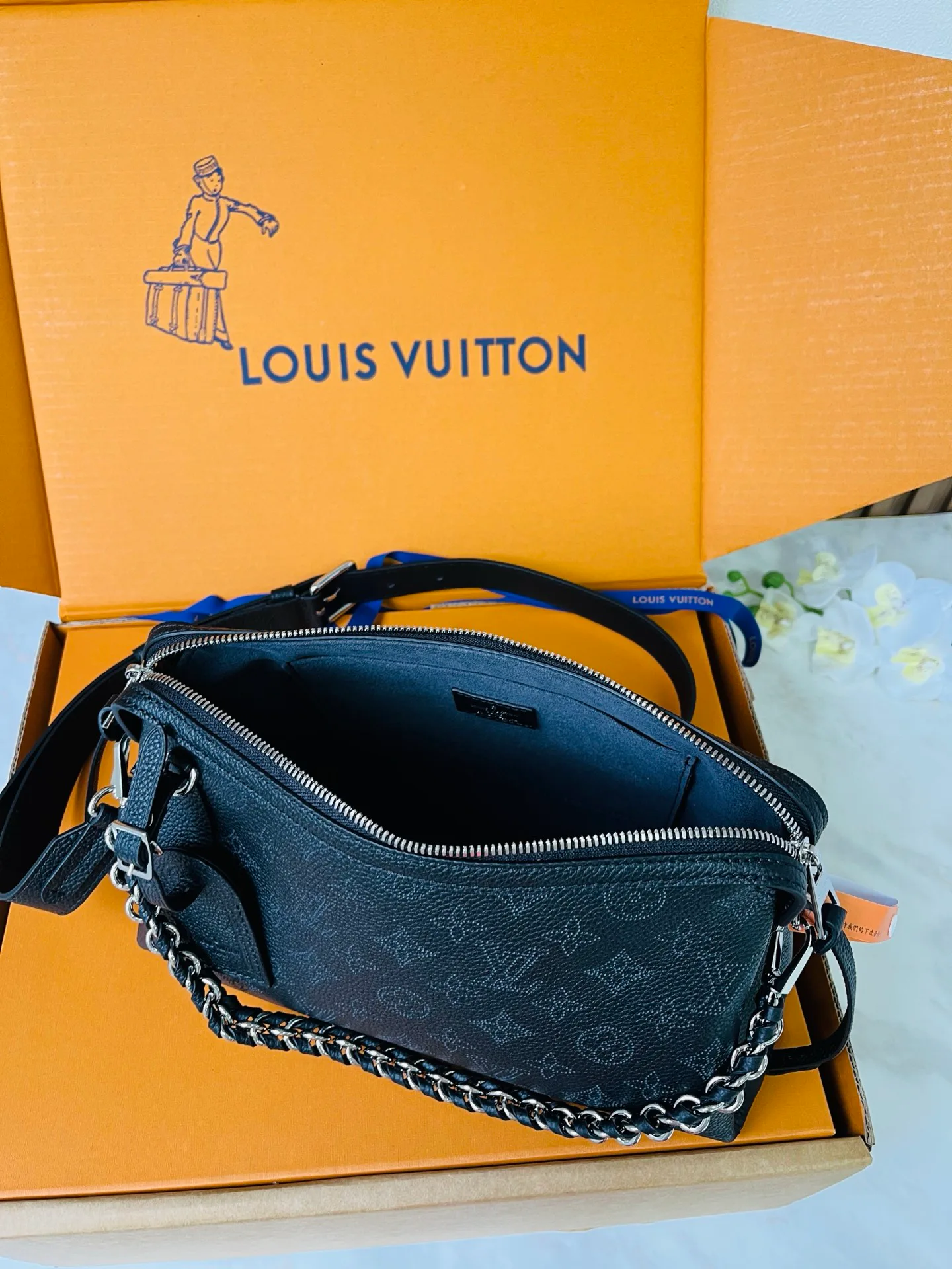 Классические Сумки Женские Louis Vuitton 12569330
