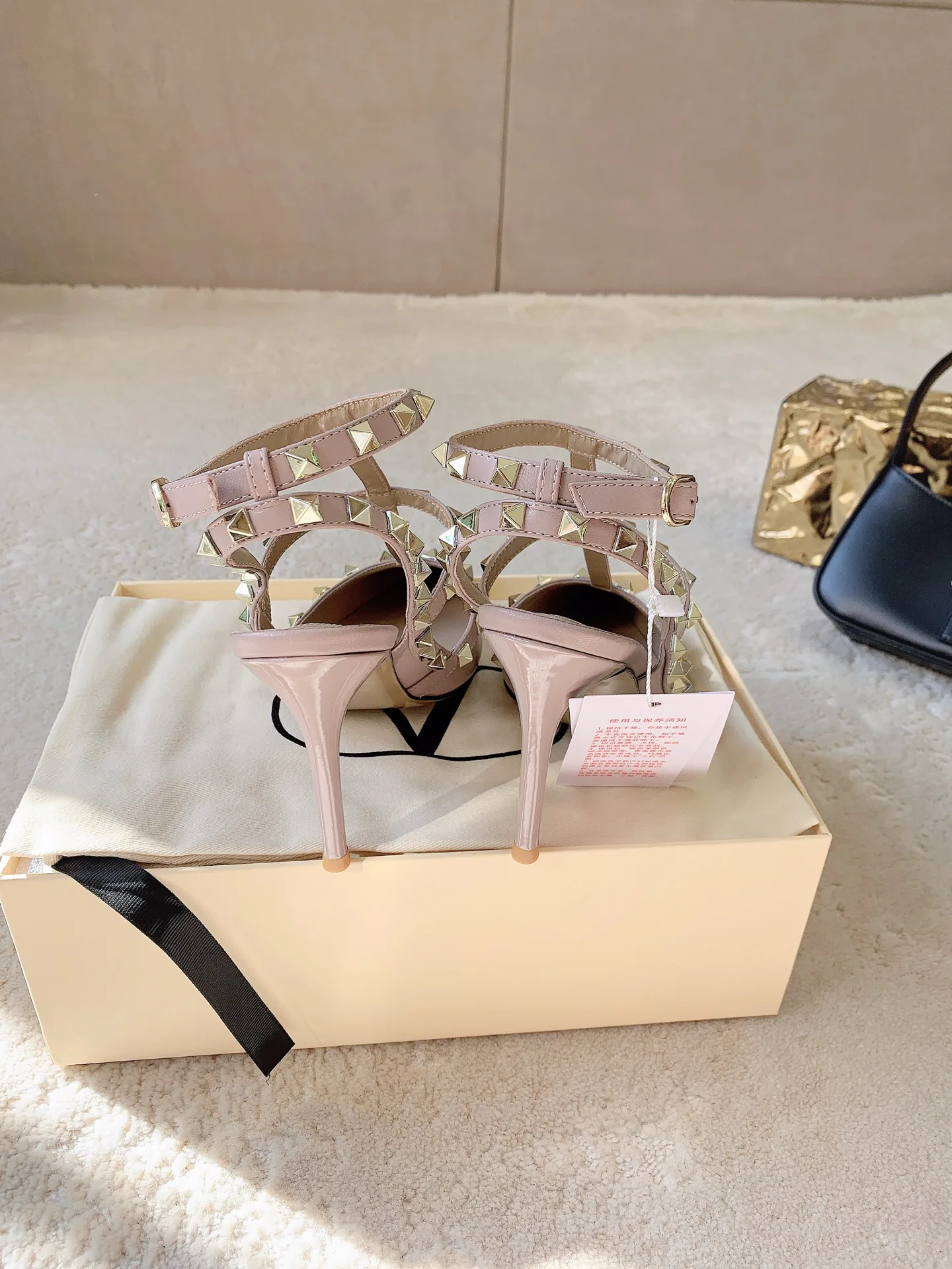 Босоножки Женские Valentino 11492599