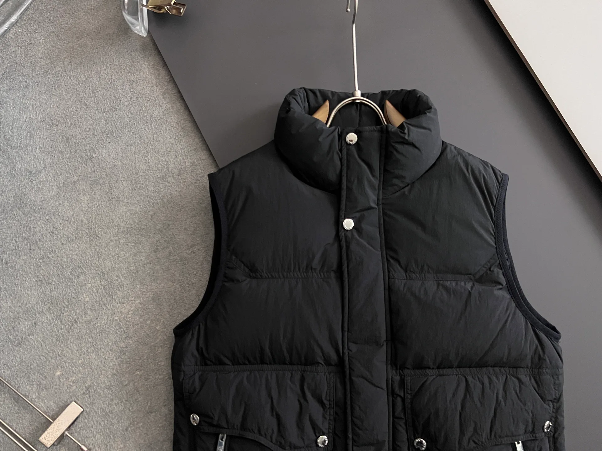 Жилеты Женские Prada 4348201