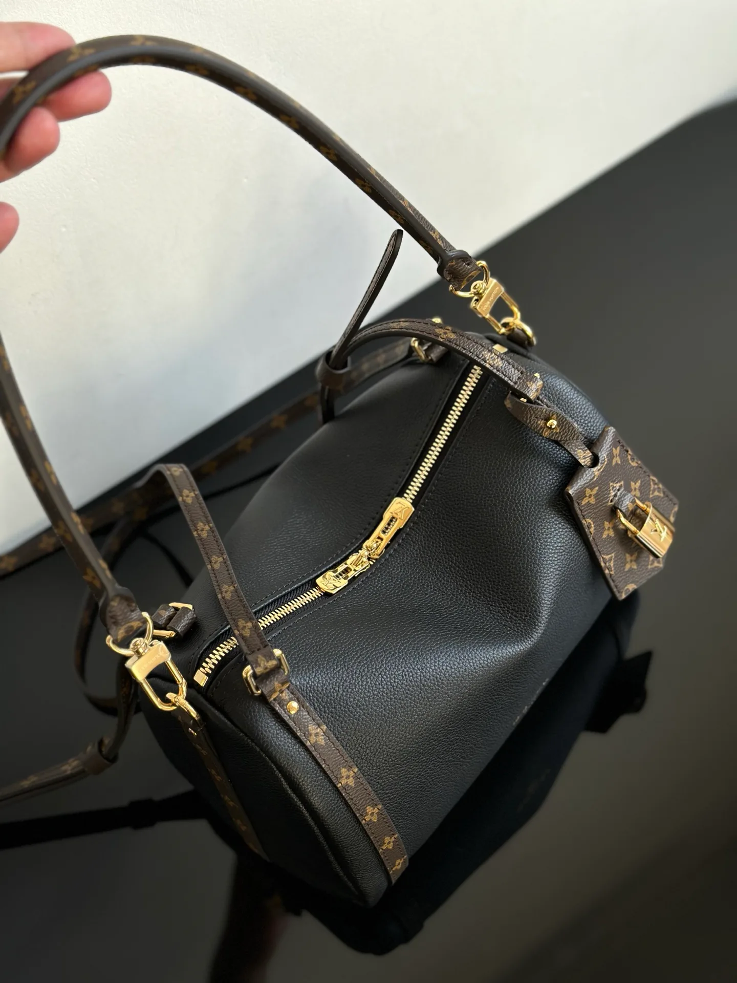 Классические Сумки Женские Louis Vuitton 102335