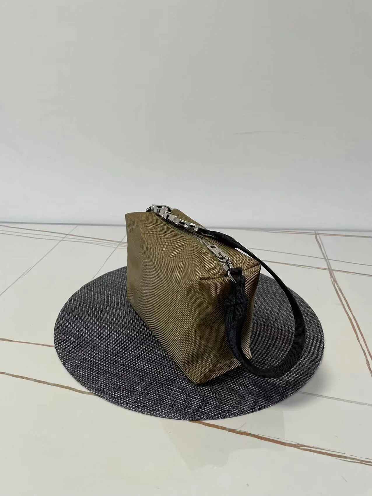 Классические Сумки Женские Alexander Wang 11606336