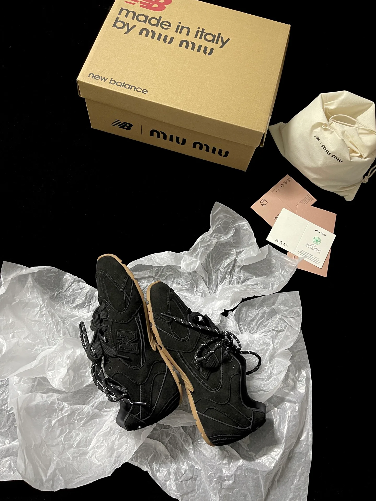 Кроссовки Женские Miu Miu 13412