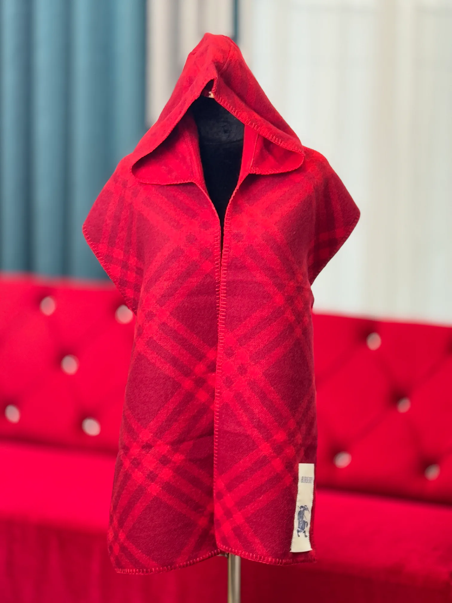 Шарфы Burberry 18287554