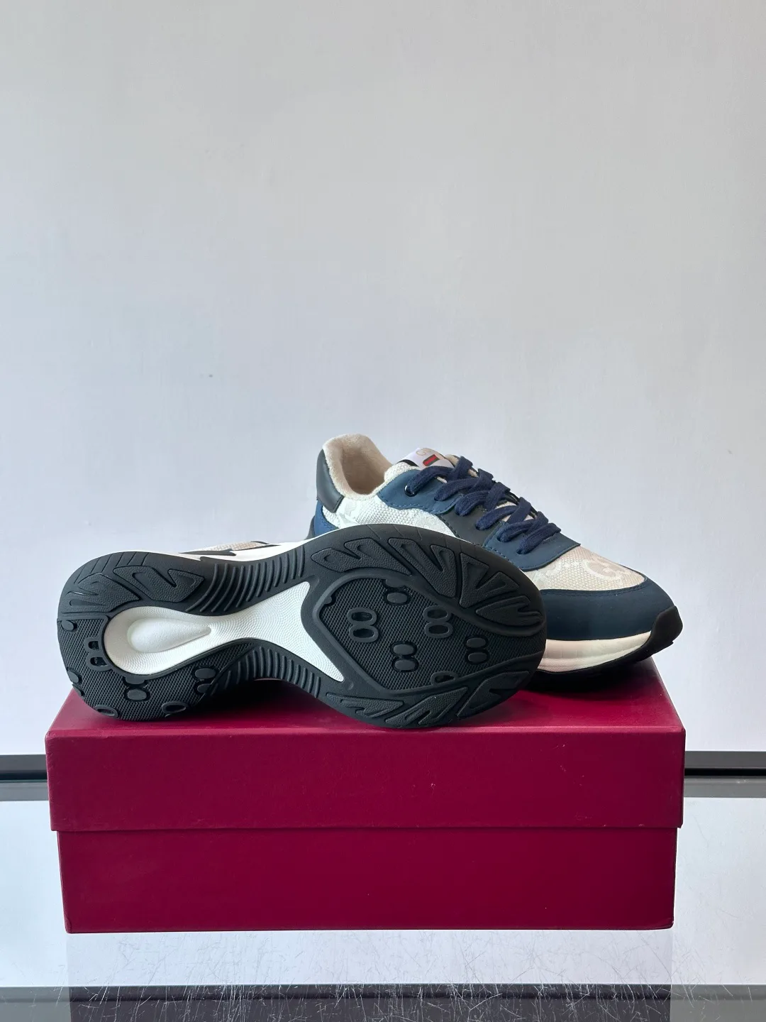 Кроссовки Мужские Gucci 3430319