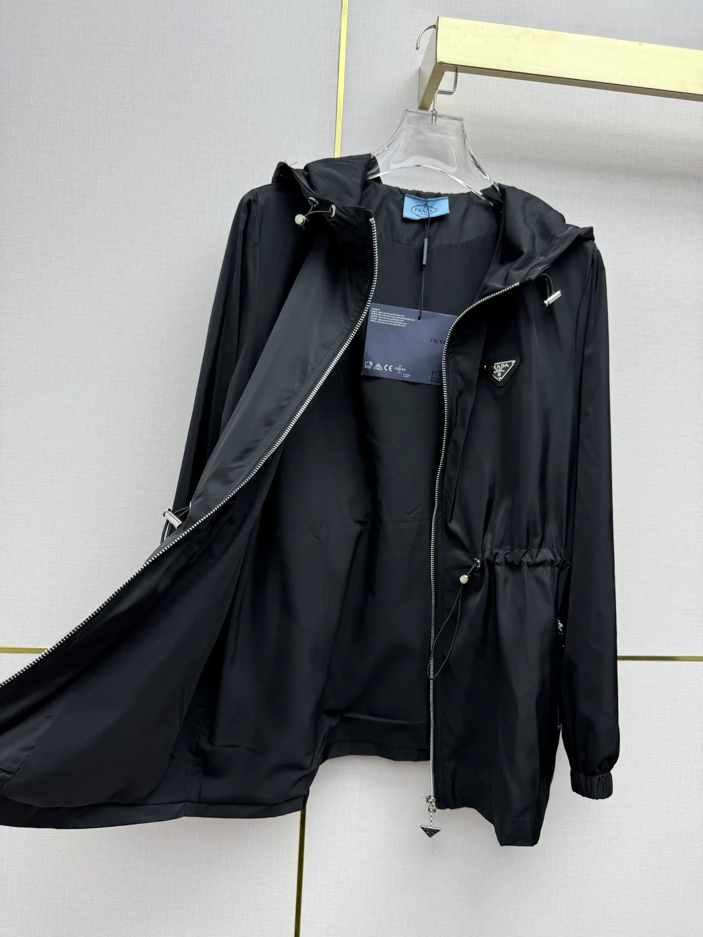 Куртки И Пуховики Женские Prada 12752352