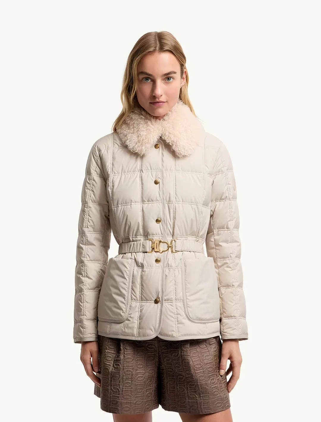 Куртки И Пуховики Женские Moncler 19422819