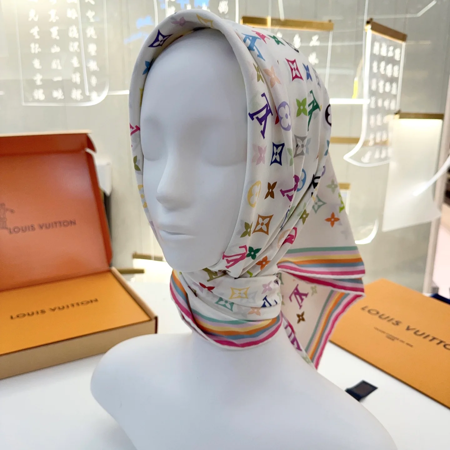 Шарфы Louis Vuitton 589989