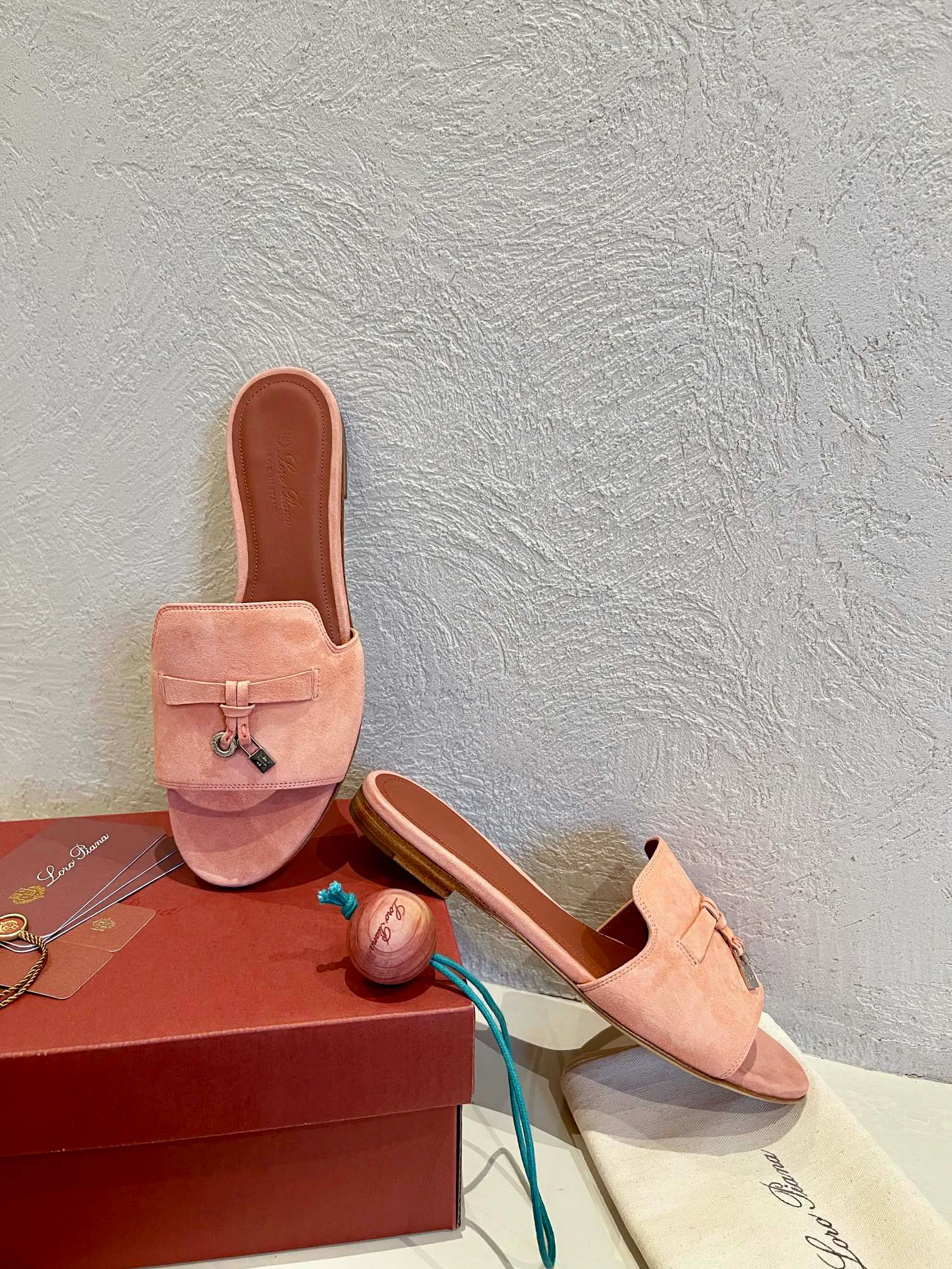 Шлепанцы Женские Loro Piana 1022027