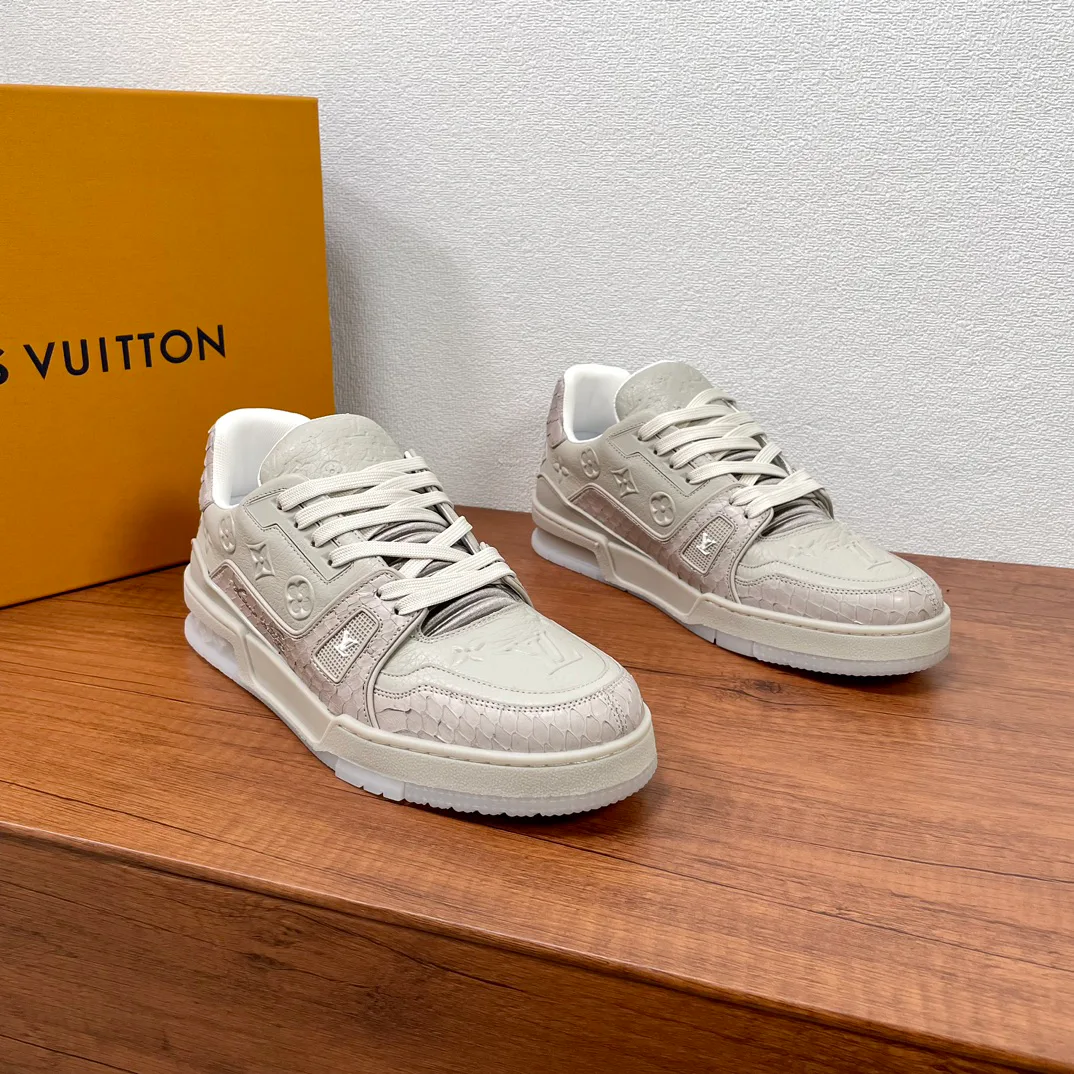 Кроссовки Мужские Louis Vuitton 5892175