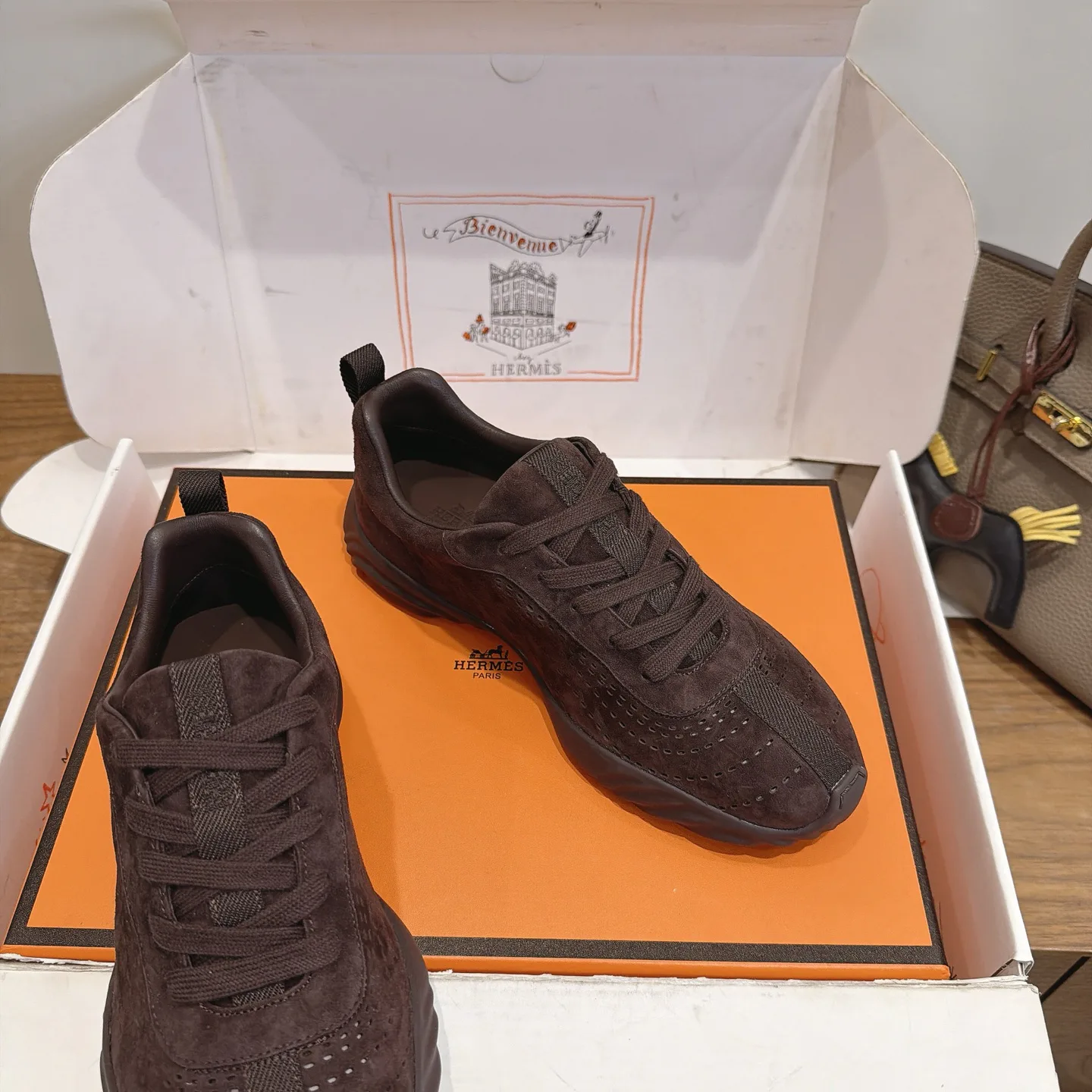 Кроссовки Женские Hermes 18230945