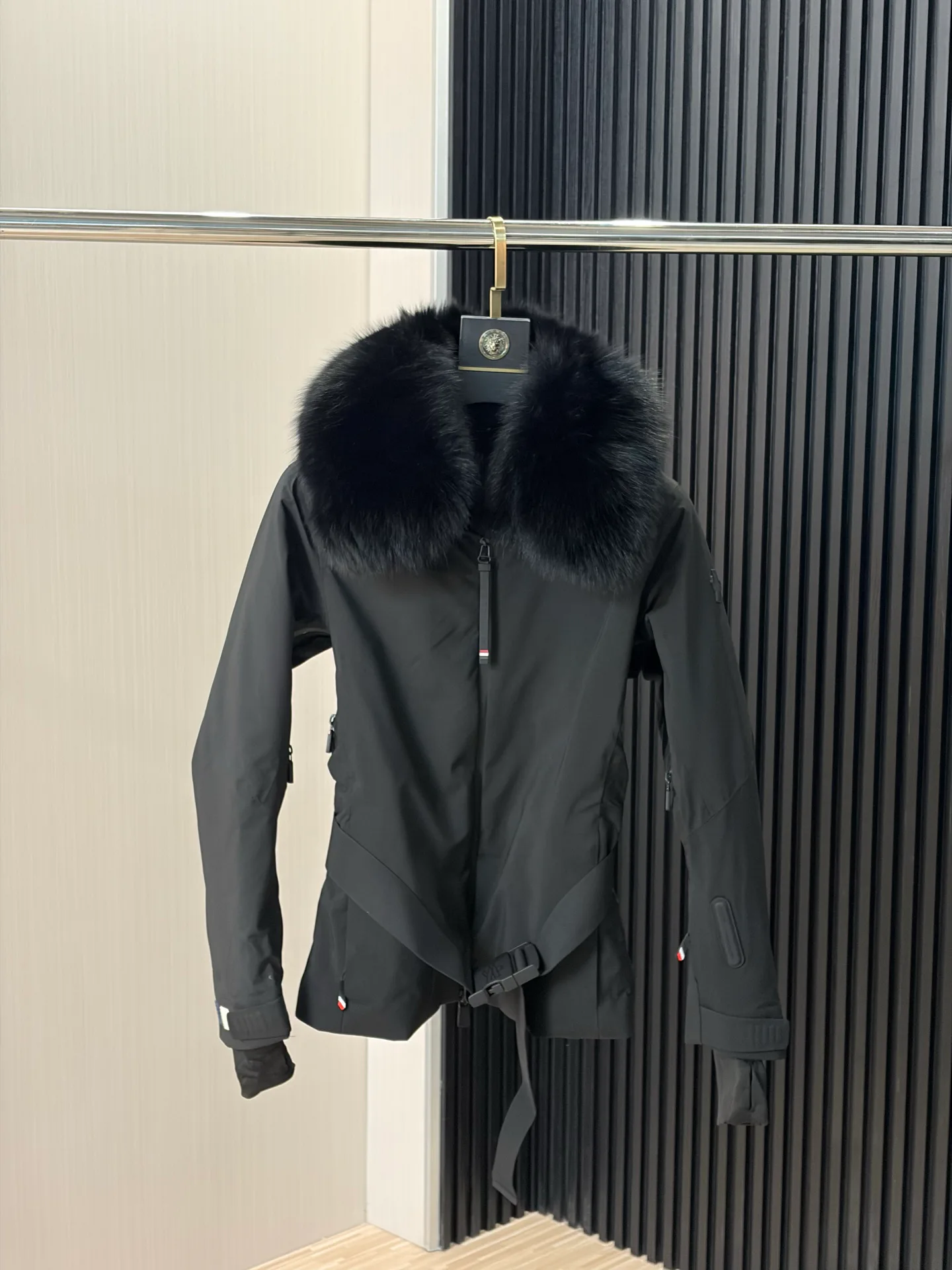 Куртки И Пуховики Женские Moncler 18758221
