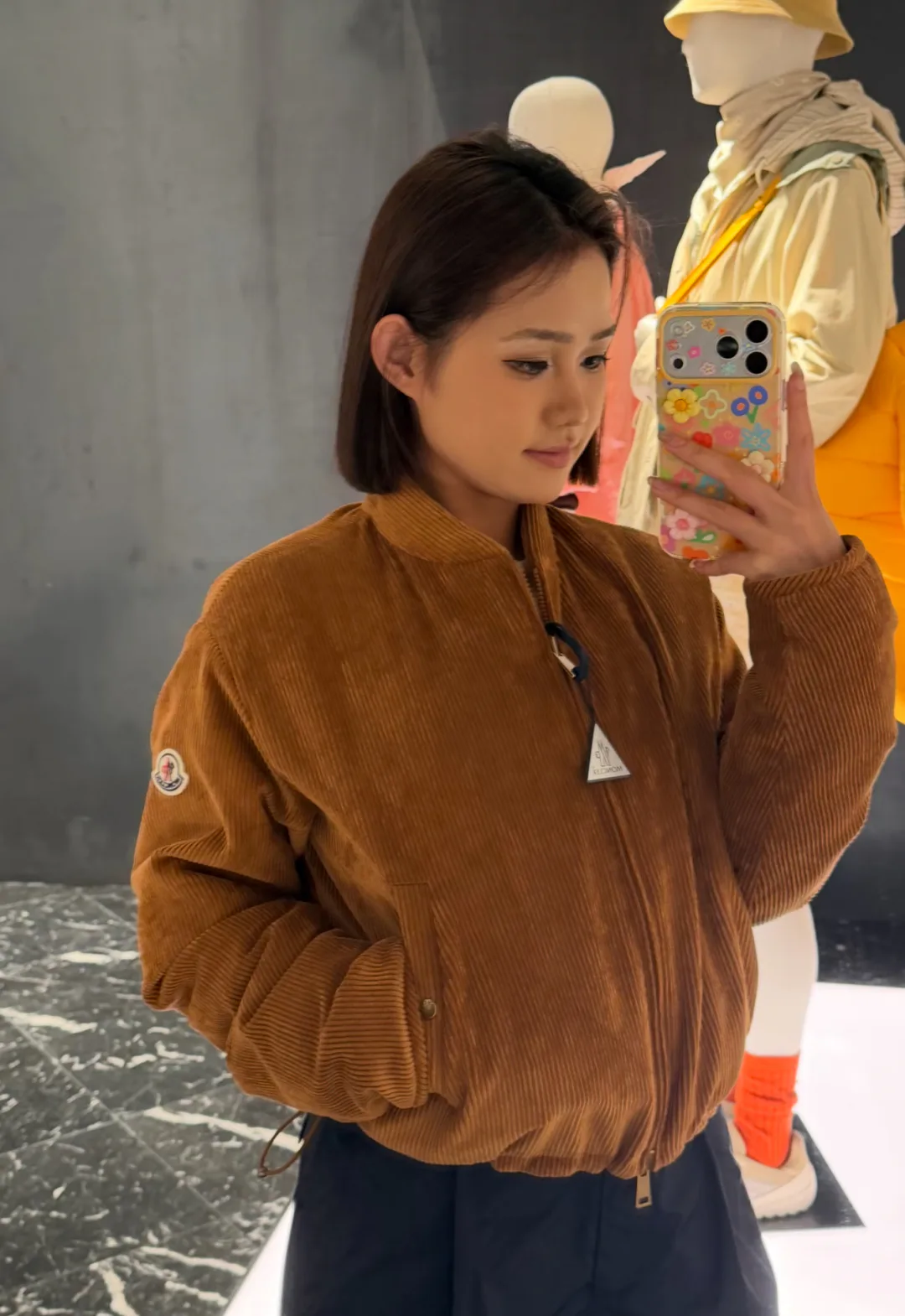 Куртки И Пуховики Женские Moncler 18746499