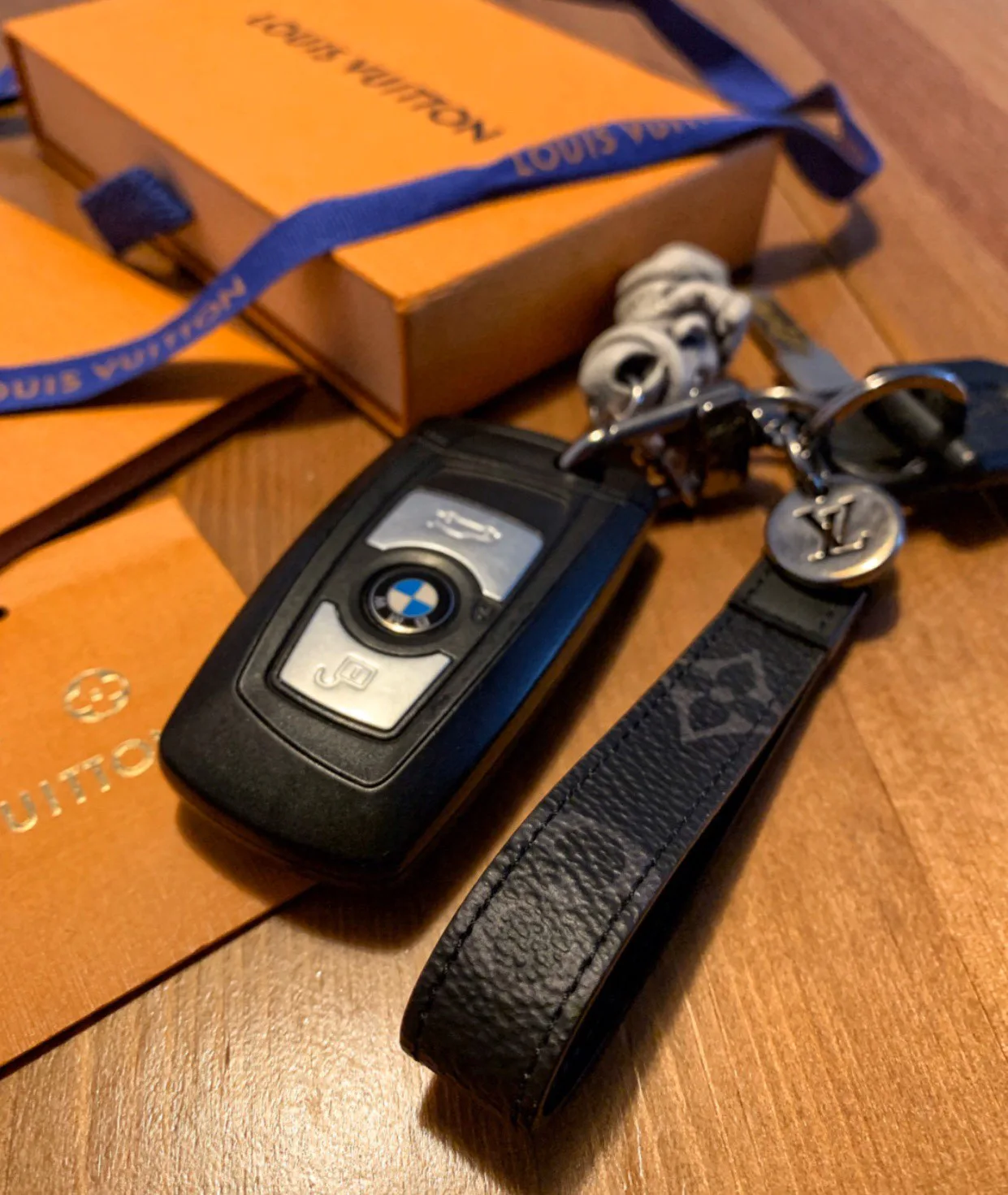 Ключницы Louis Vuitton 803323
