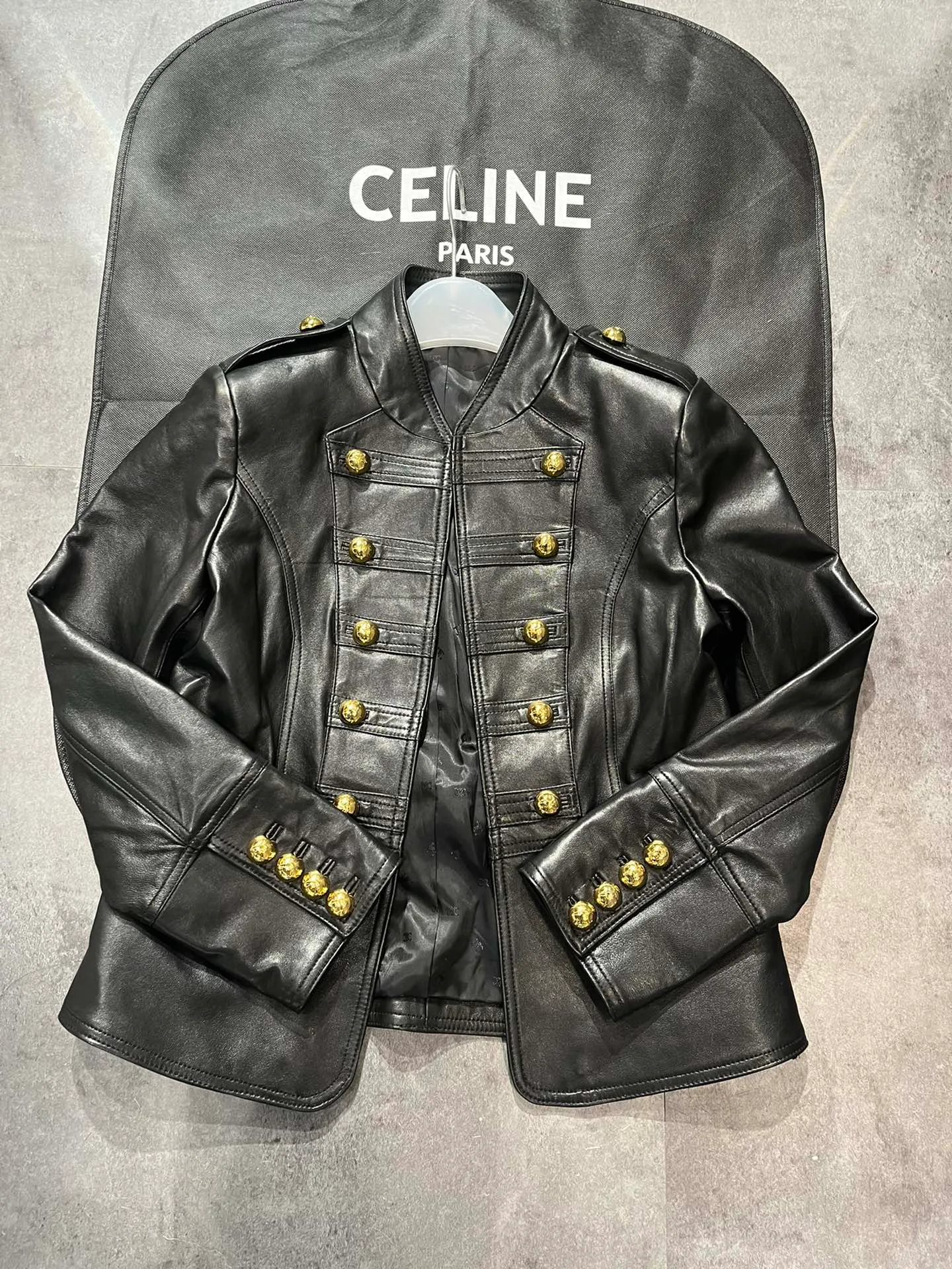 Кожаные Куртки И Дублёнки Мужские Celine 11182652