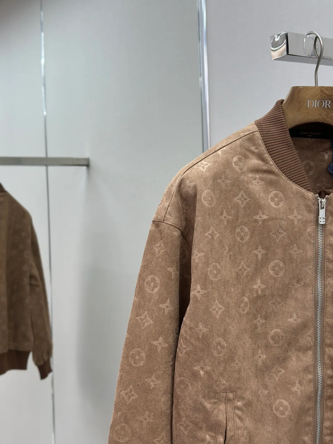 Куртки И Пуховики Мужские Louis Vuitton 178977