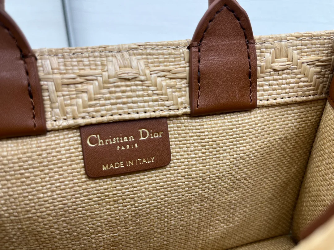 Классические Сумки Женские Christian Dior 11630091