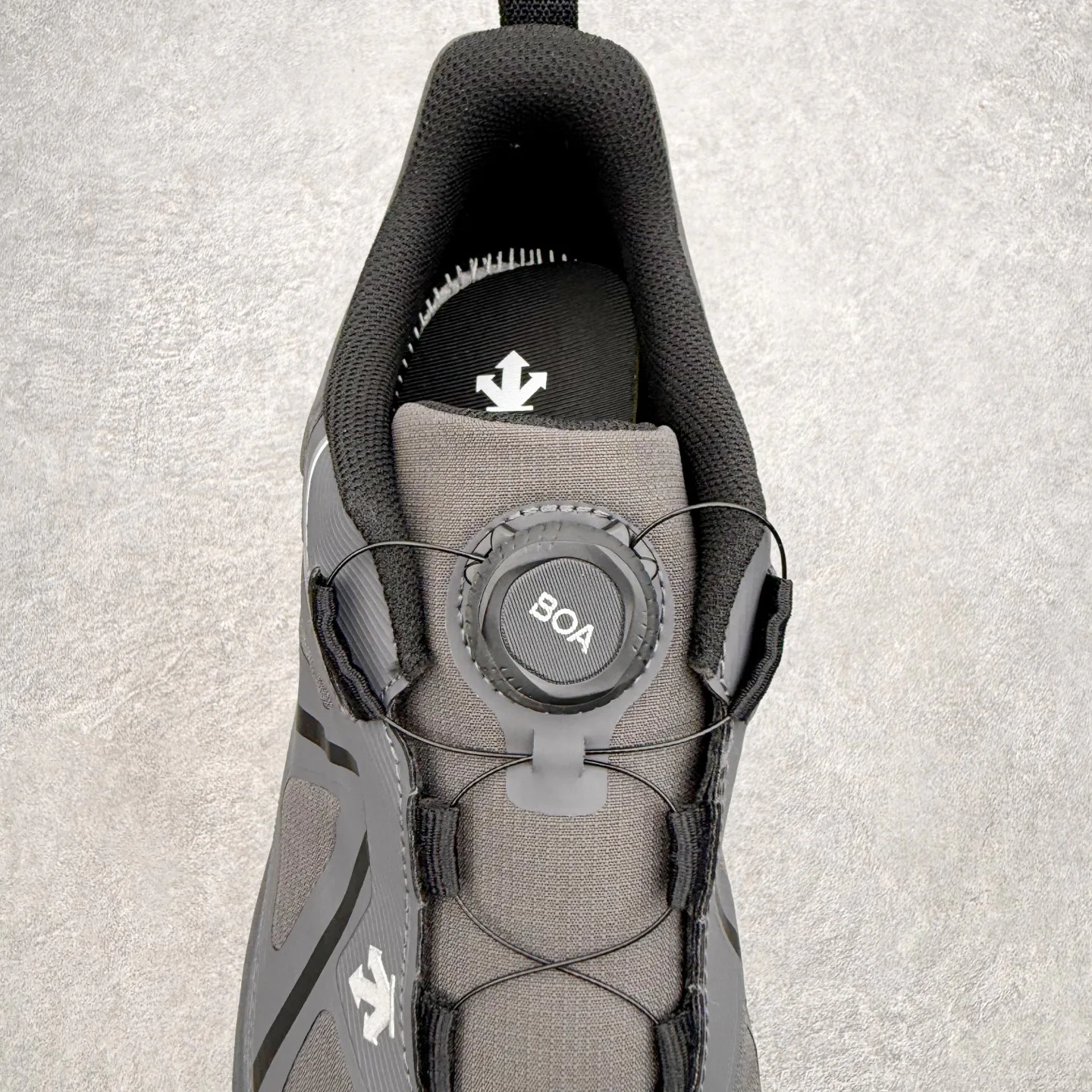 Кроссовки Женские Descente 17484354