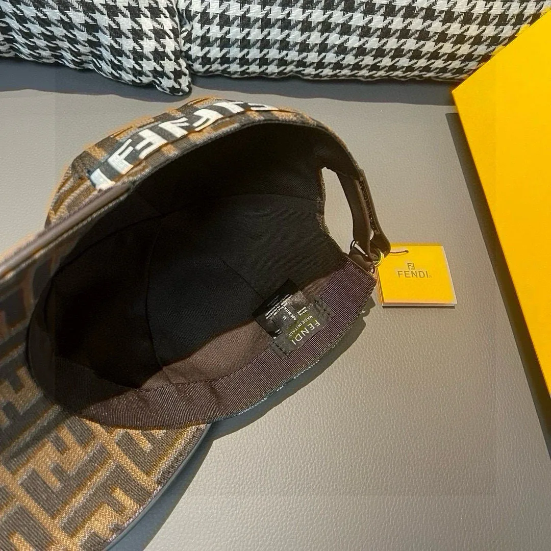 Головные Уборы Fendi 11055597