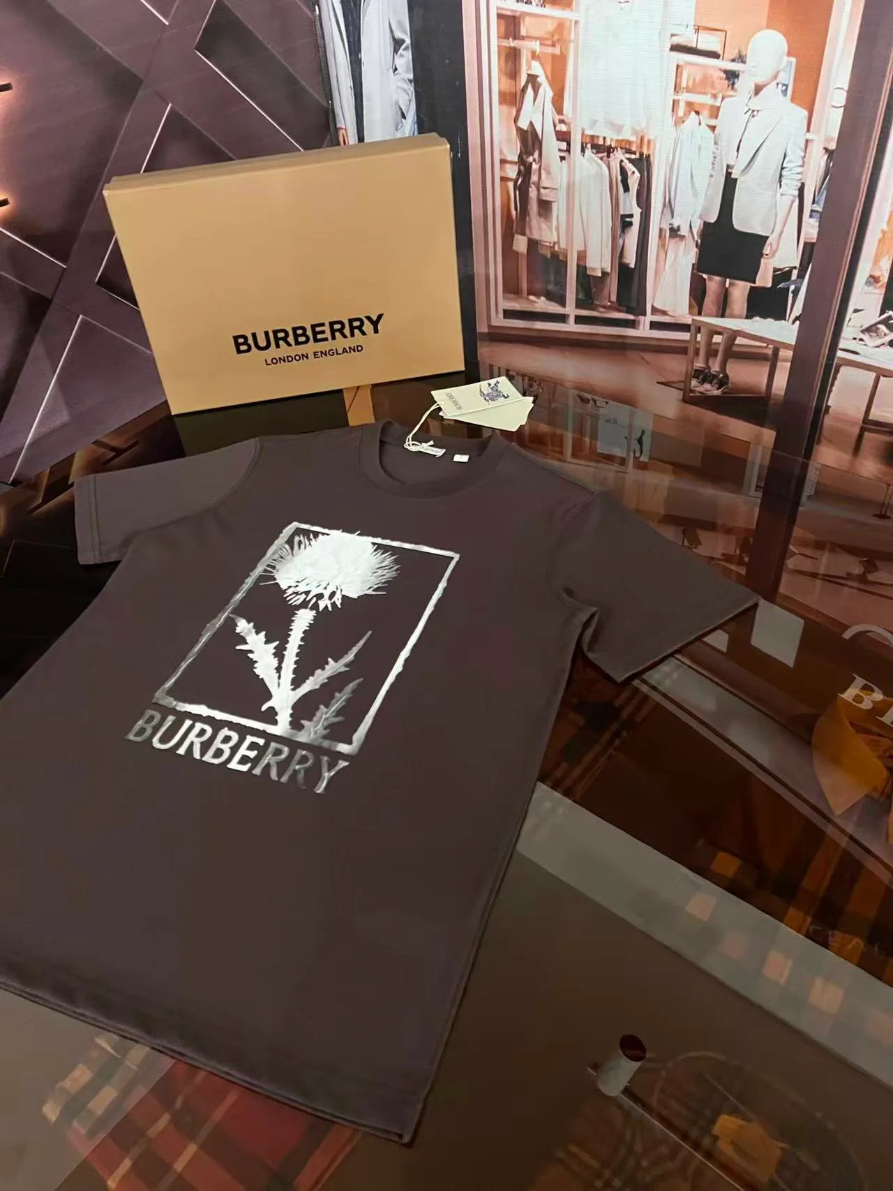 Футболки Женские Burberry 9867380