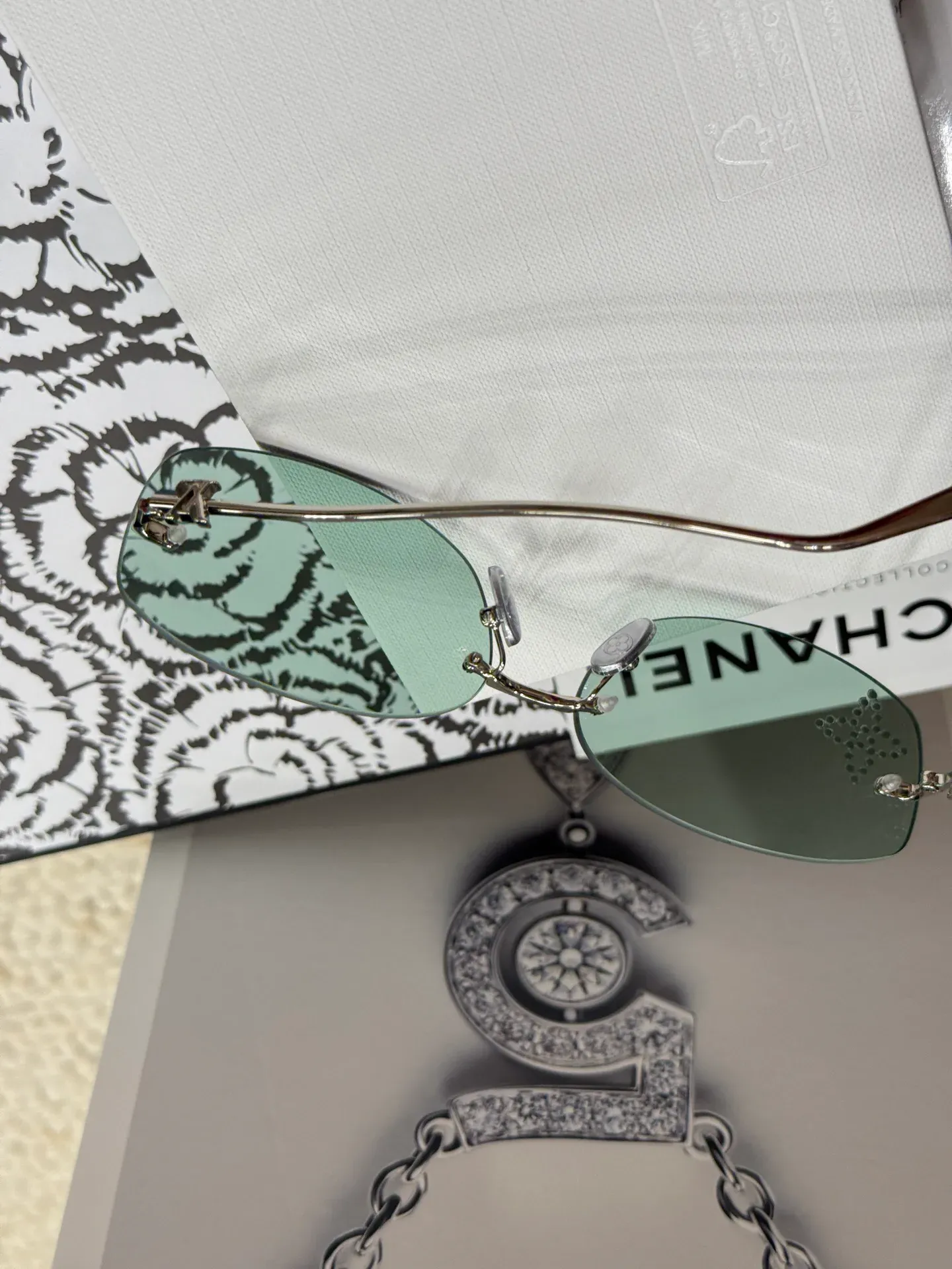 Очки Louis Vuitton 893282