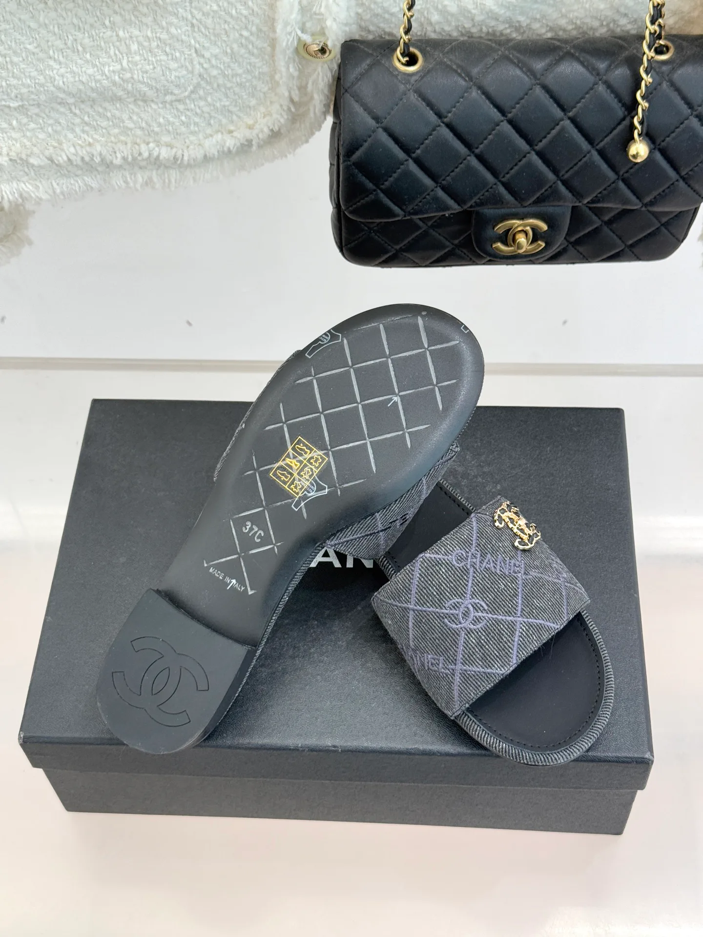 Шлепанцы Женские Chanel 9894883