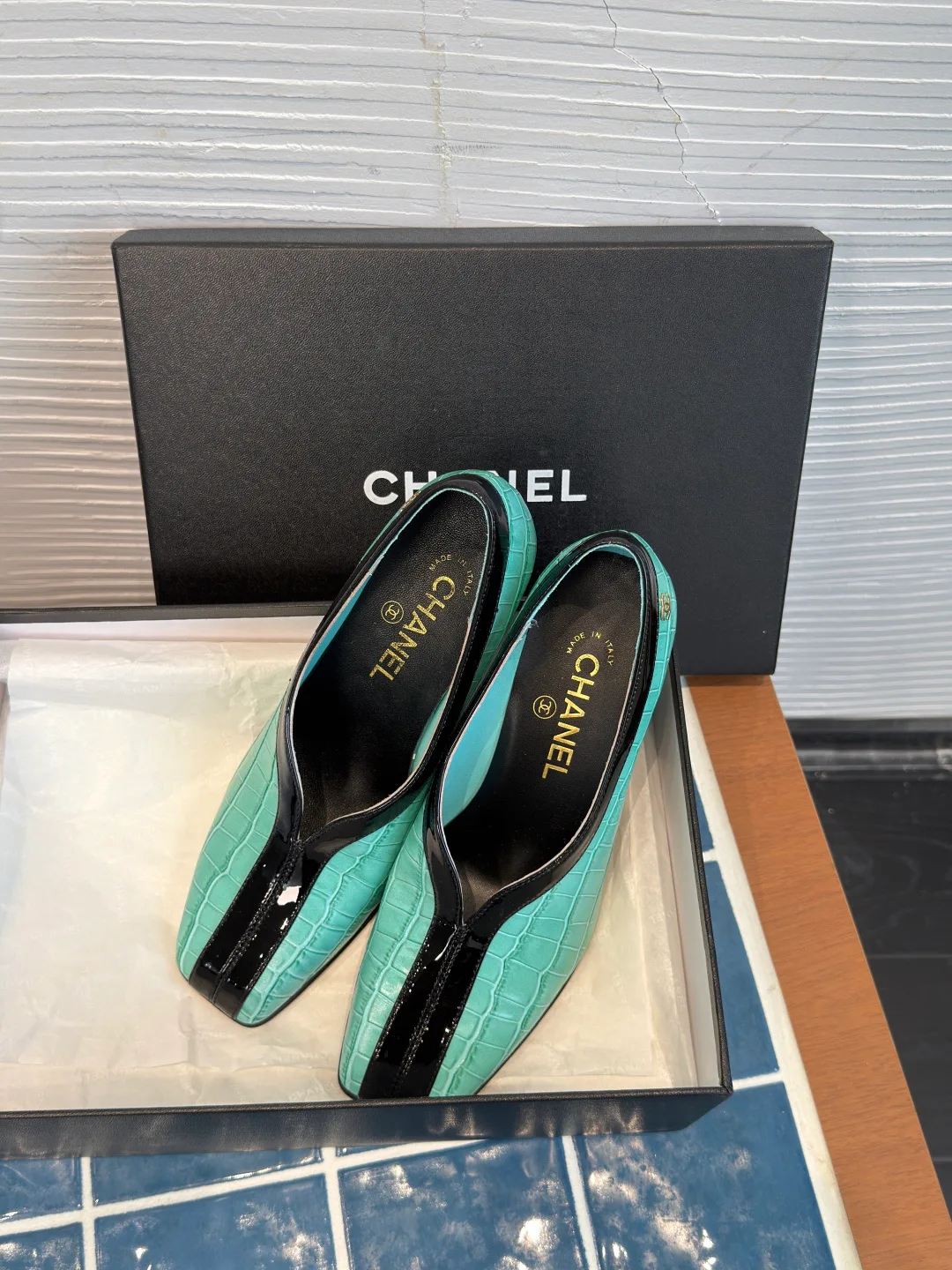 Туфли Женские Chanel 18604728