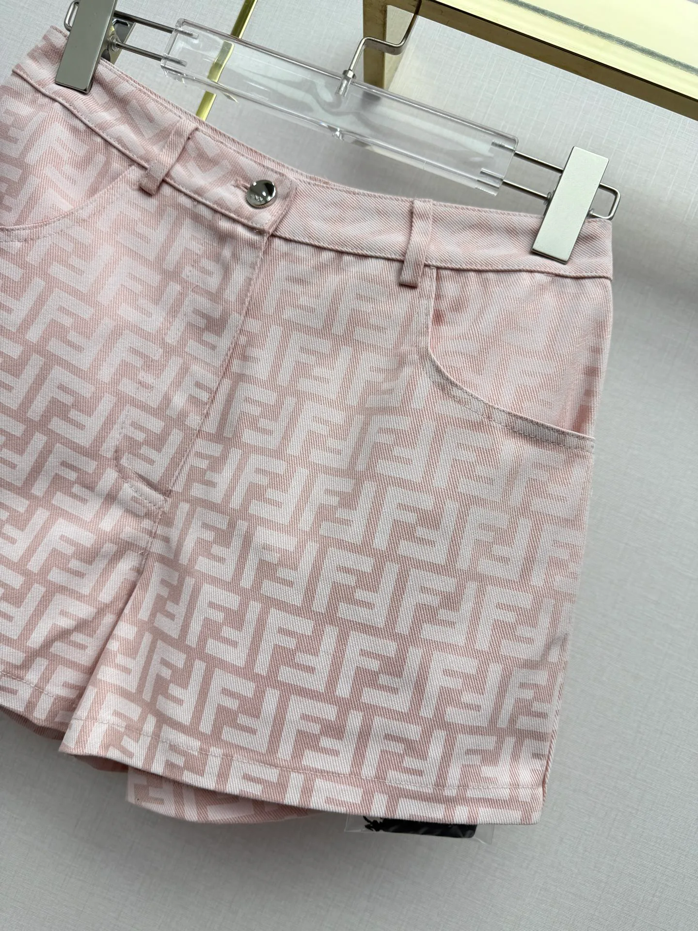 Шорты Женские Fendi 11230163