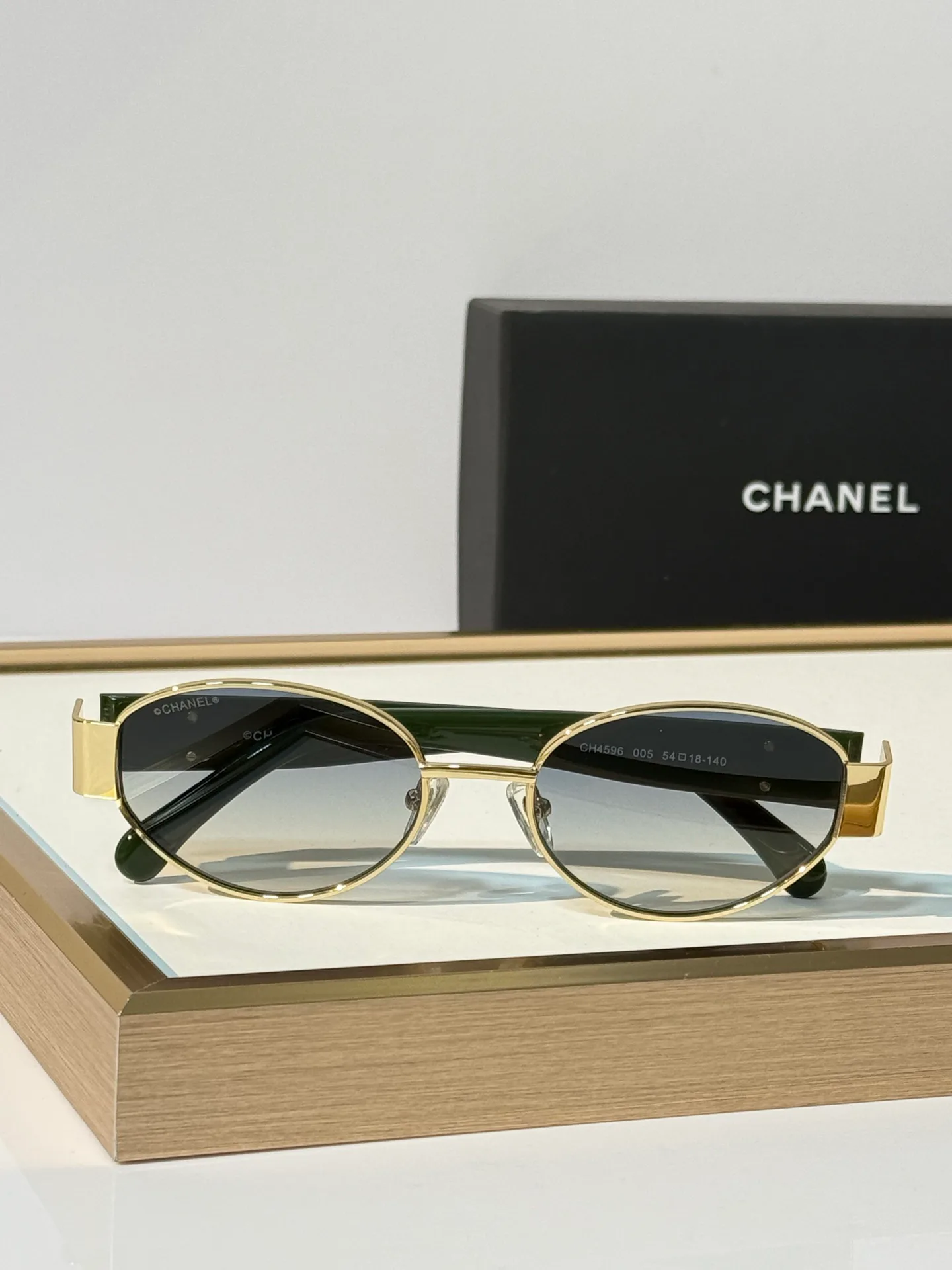 Очки Chanel 18117585