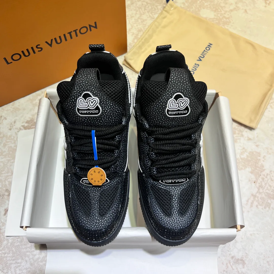 Кроссовки Женские Louis Vuitton 1961266