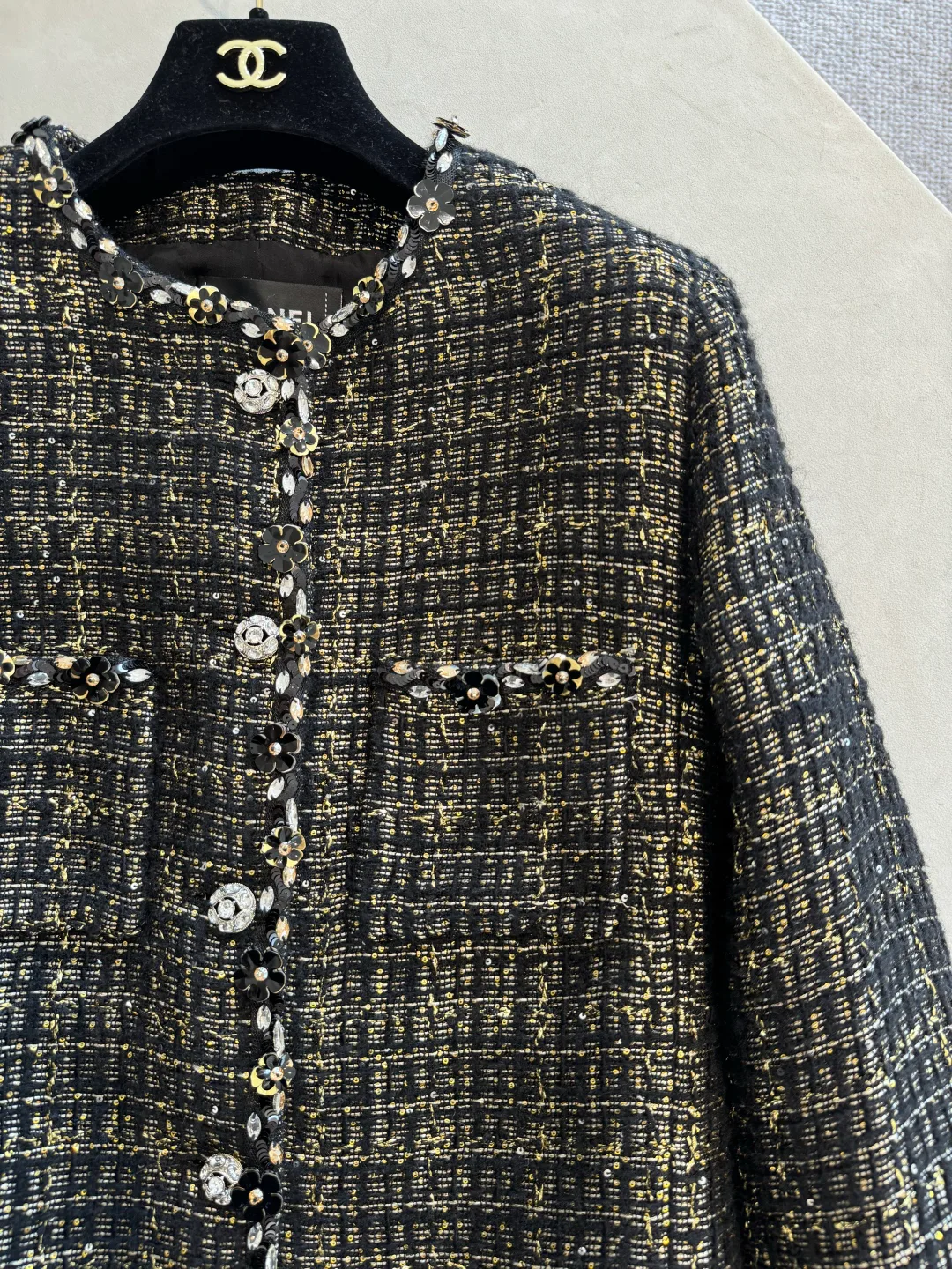 Куртки И Пуховики Женские Chanel 78698