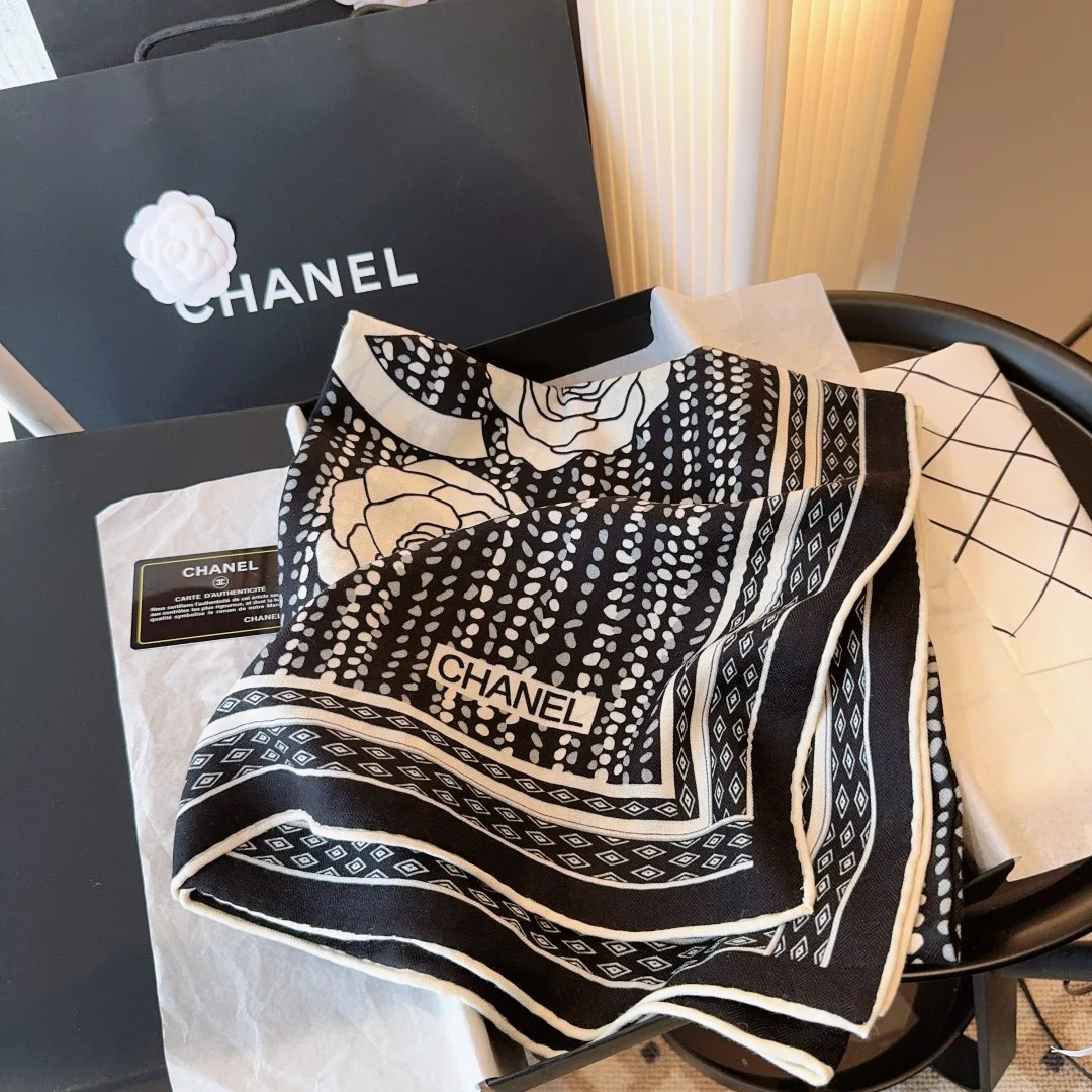 Шарфы Chanel 219500