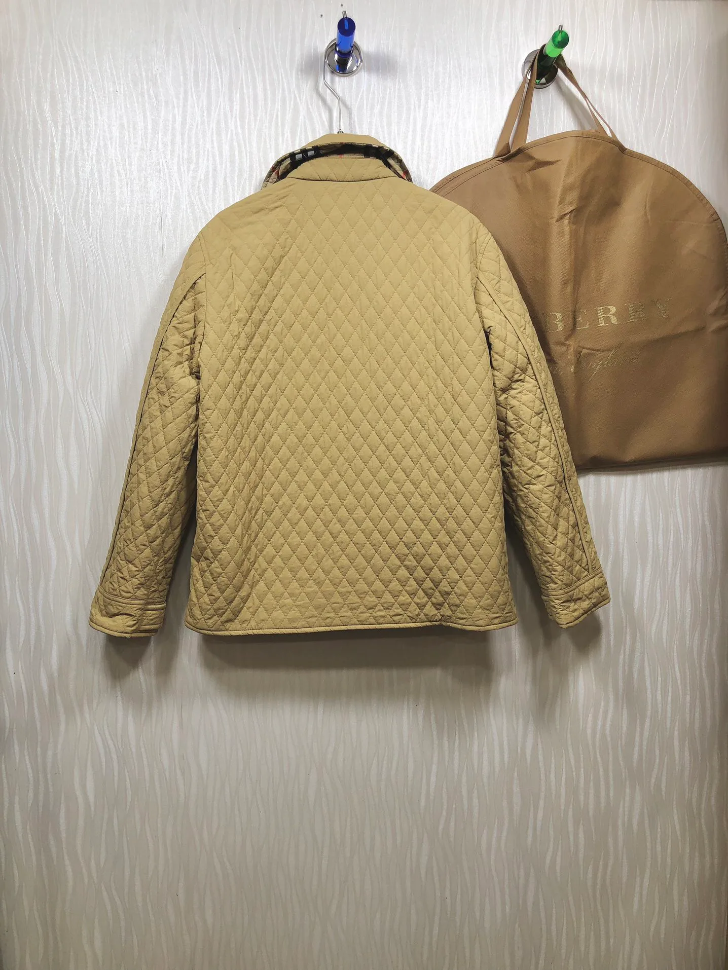 Куртки И Пуховики Женские Burberry 17964717