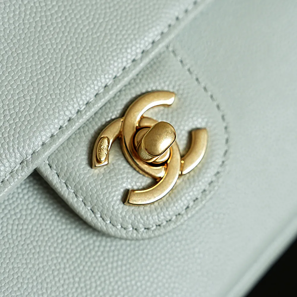Классические Сумки Женские Chanel 12605807