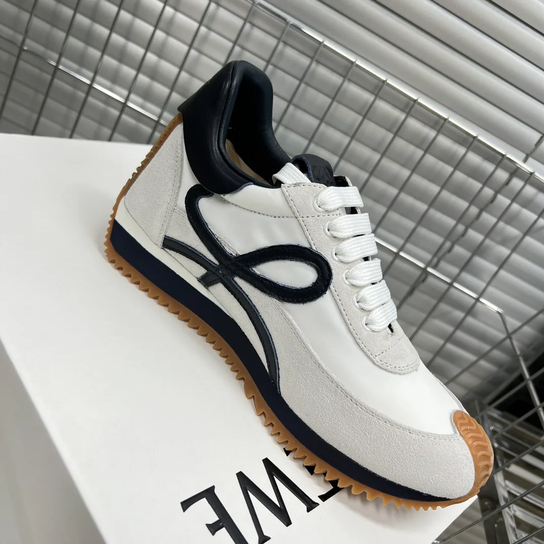 Кроссовки Женские Loewe 20359