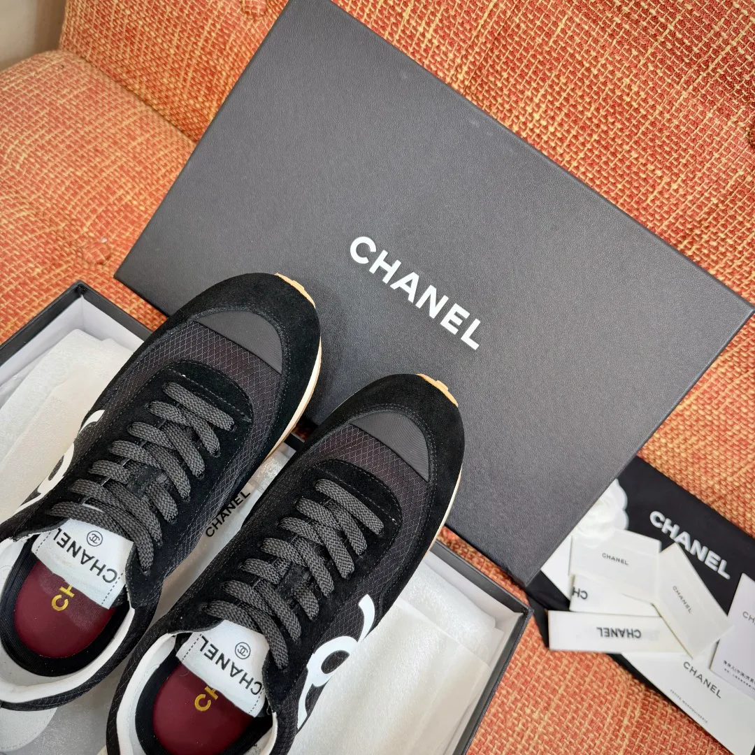 Кроссовки Женские Chanel 10645140