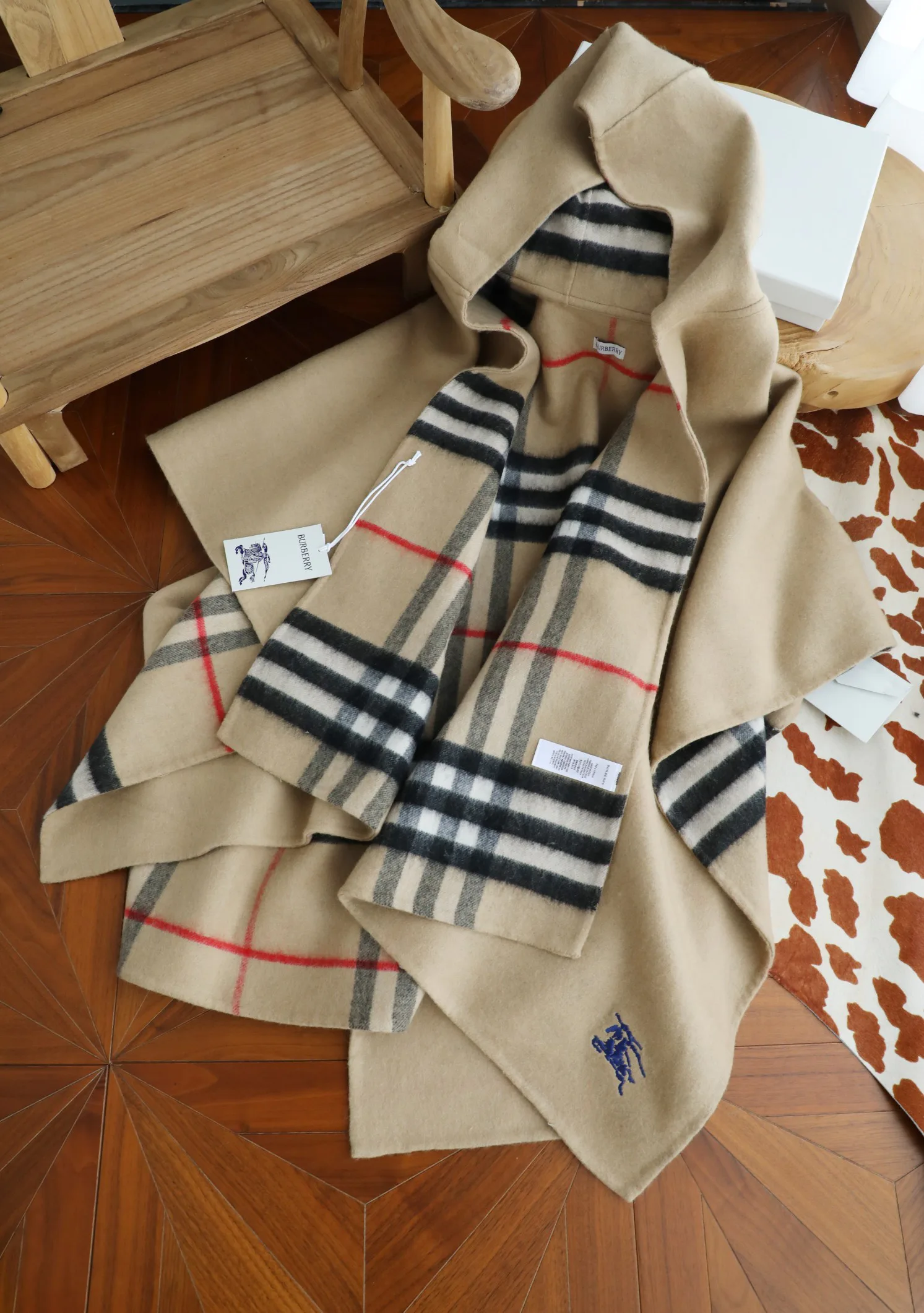 Пальто Женские Burberry 19313910
