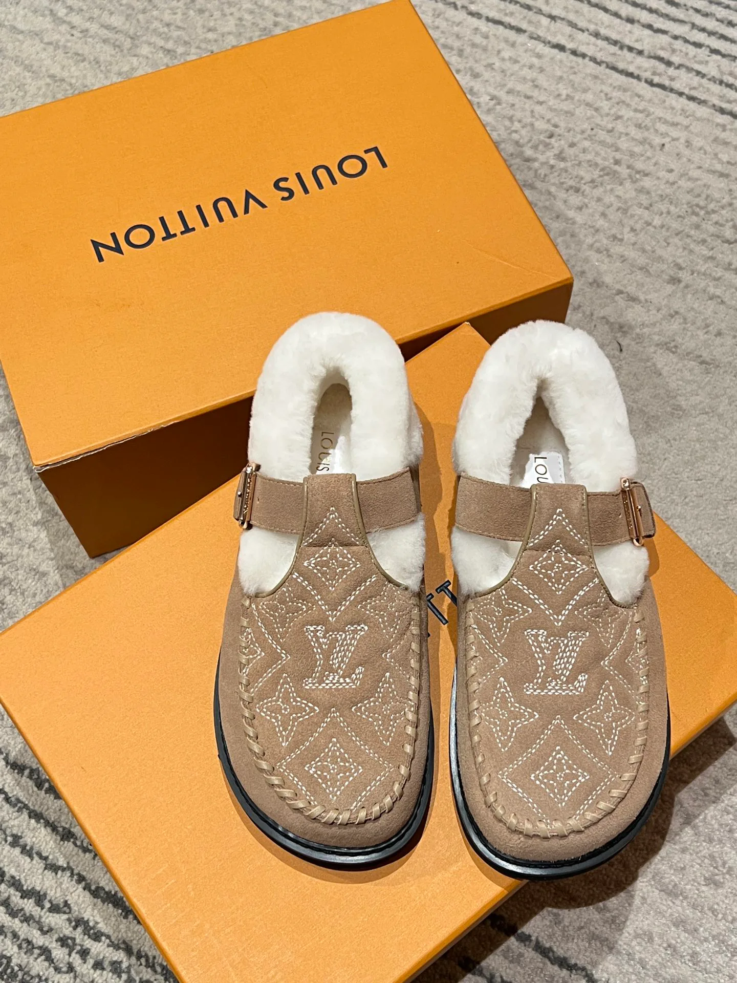 Мюли И Сабо Женские Louis Vuitton 394016