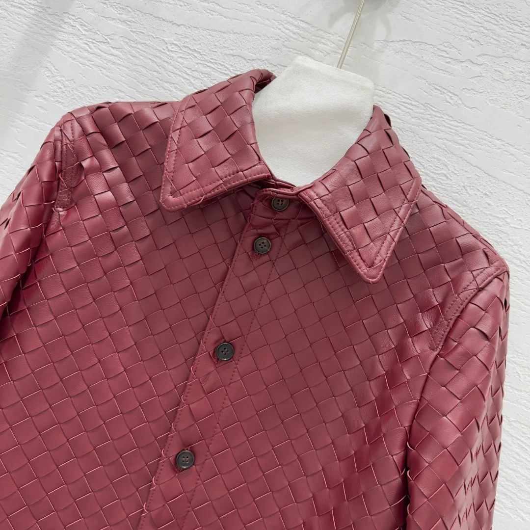 Кожаные Куртки И Дублёнки Женские Bottega Veneta 13557784