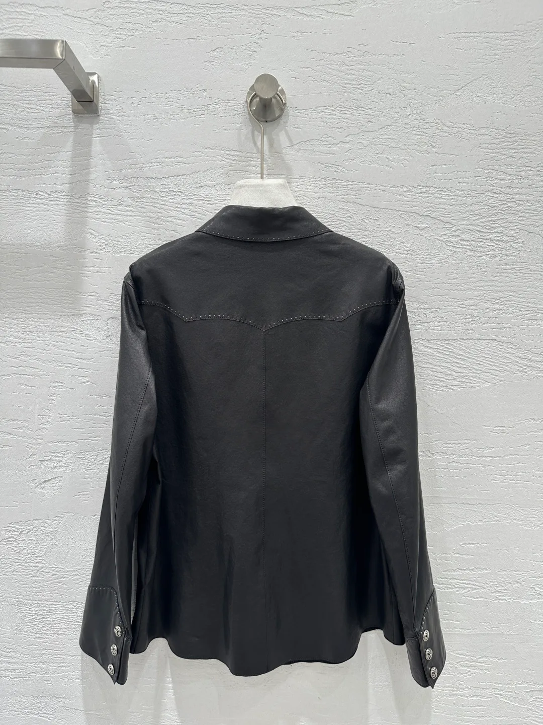 Кожаные Куртки И Дублёнки Женские Chrome Hearts 13228449