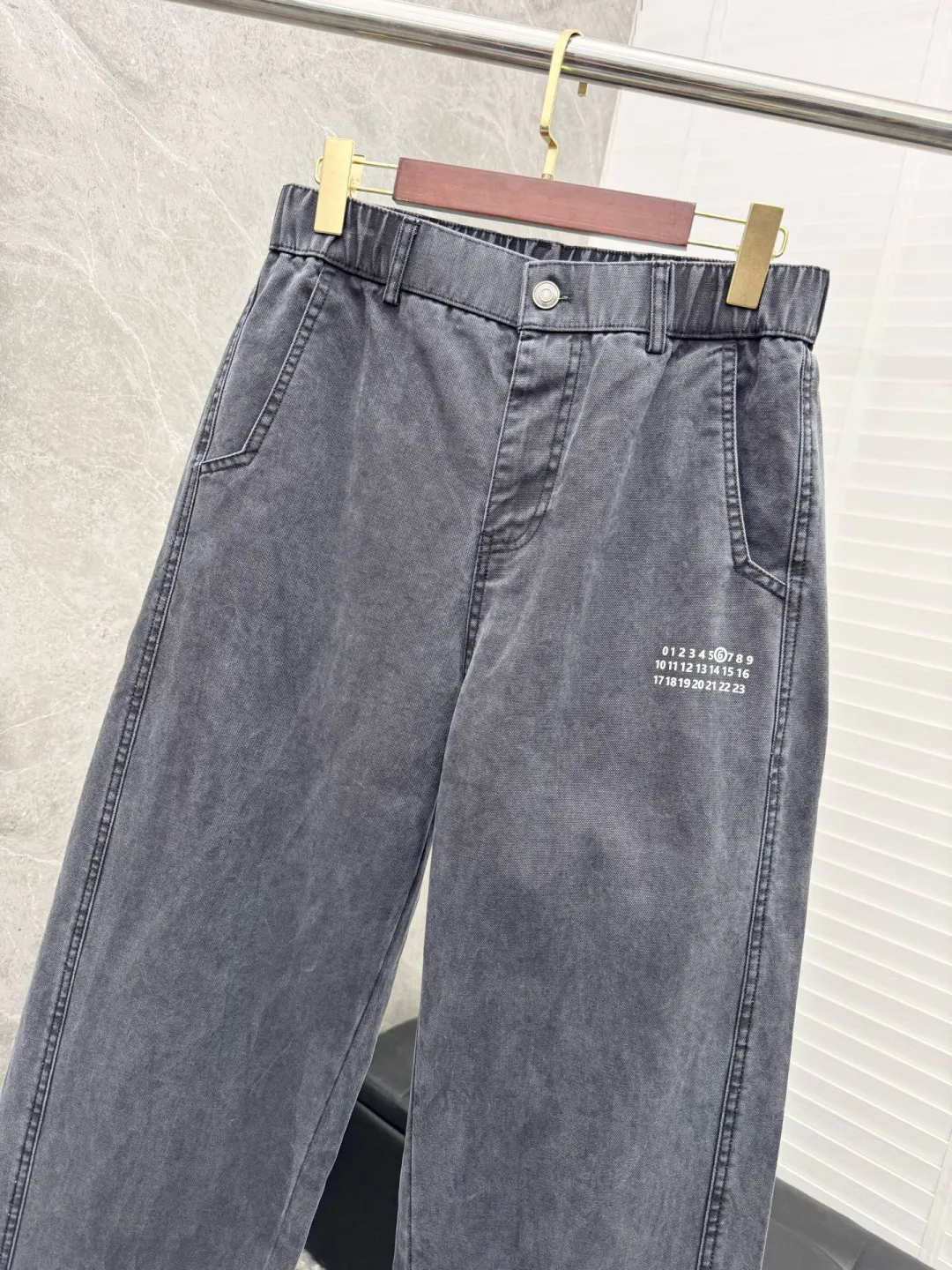 Брюки Мужские Maison Margiela 17942111
