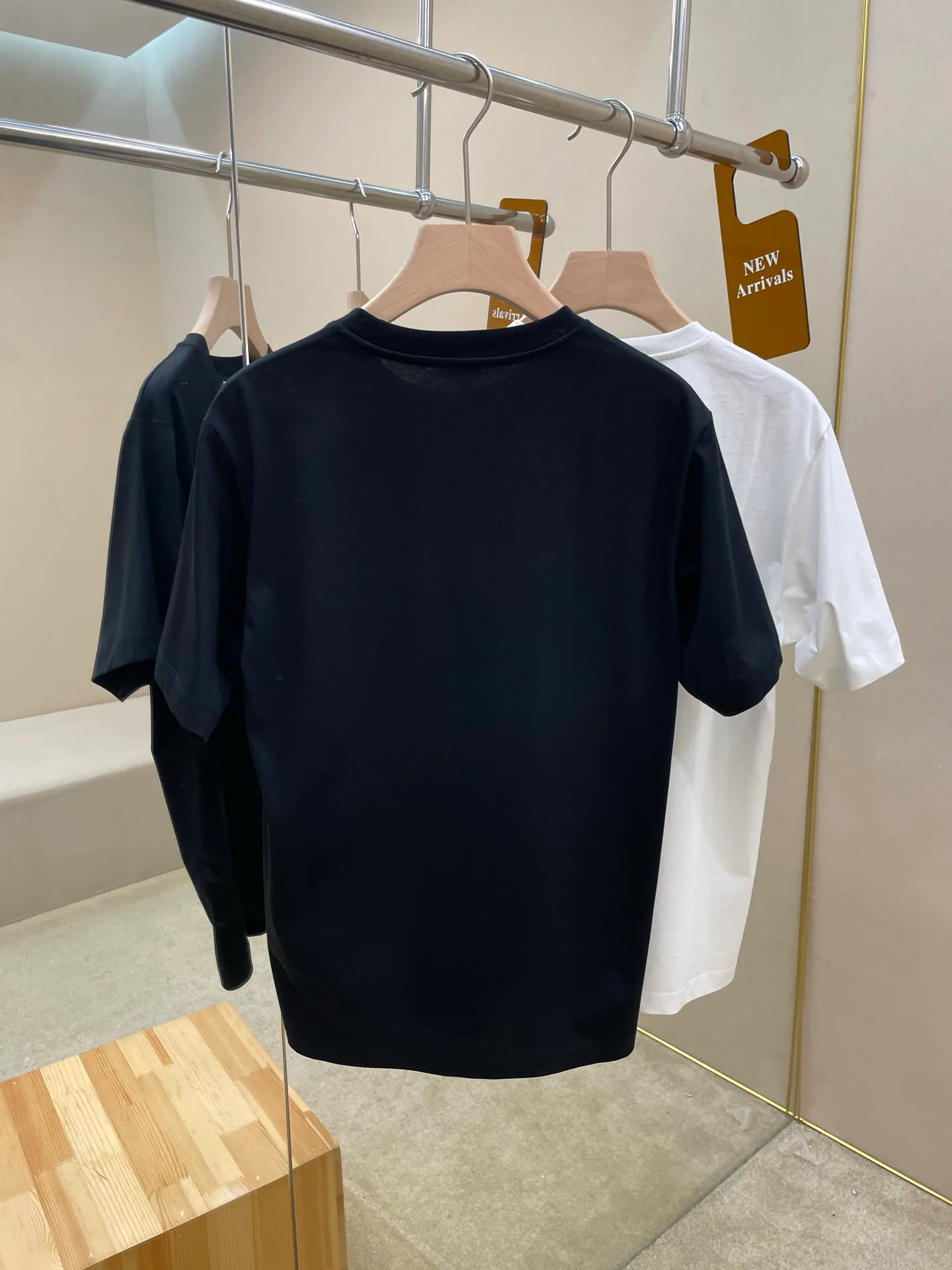 Футболки Женские Loewe 18052375